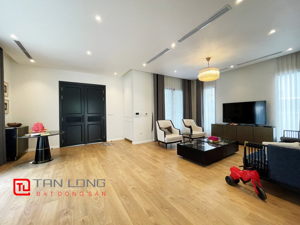 Bán Biệt thự Đơn lập có tầng hầm tại Vinhomes Riverside Long Biên 1