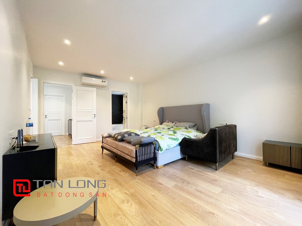 Bán Biệt thự Đơn lập có tầng hầm tại Vinhomes Riverside Long Biên 11