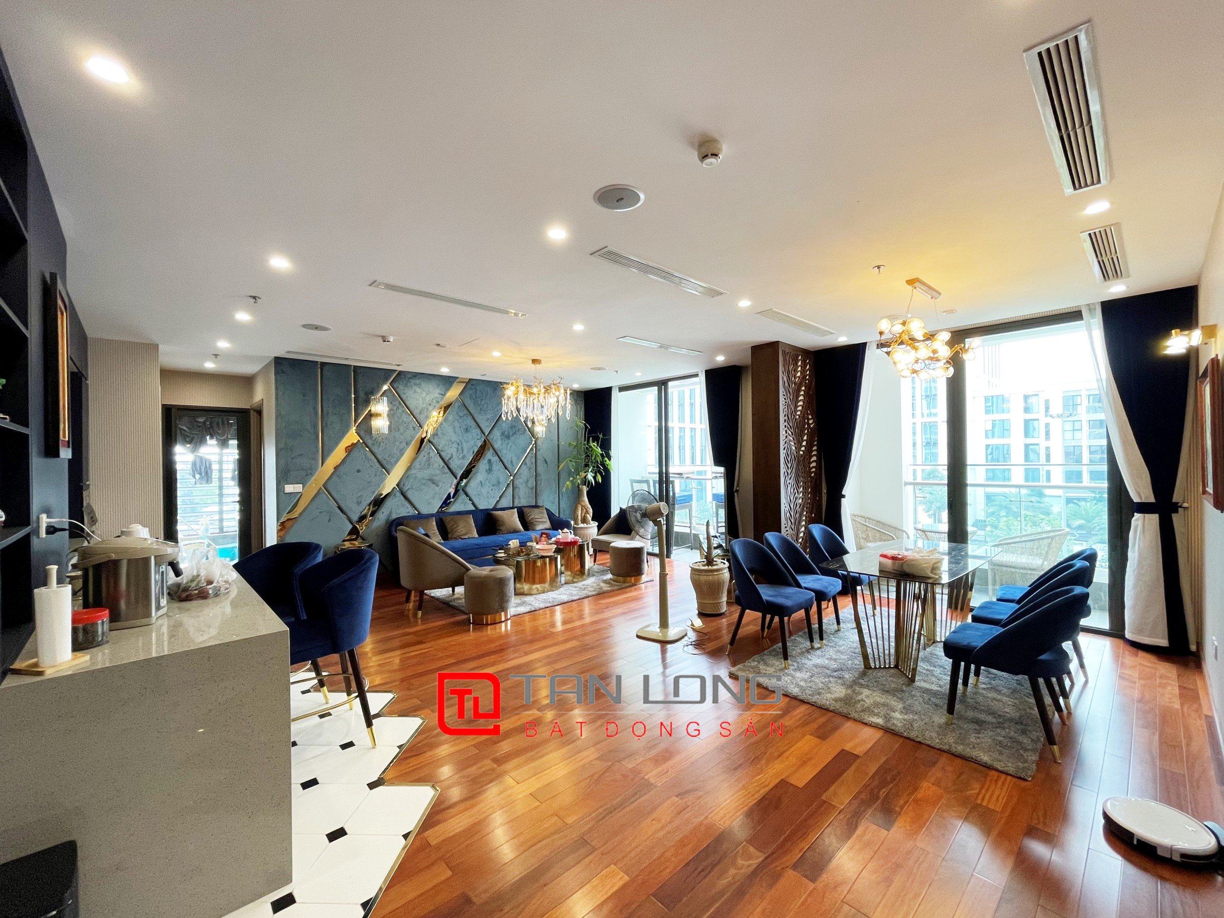 Bán căn hộ full nội thất 3 phòng ngủ tòa S6A tại Vinhomes Symphony 2
