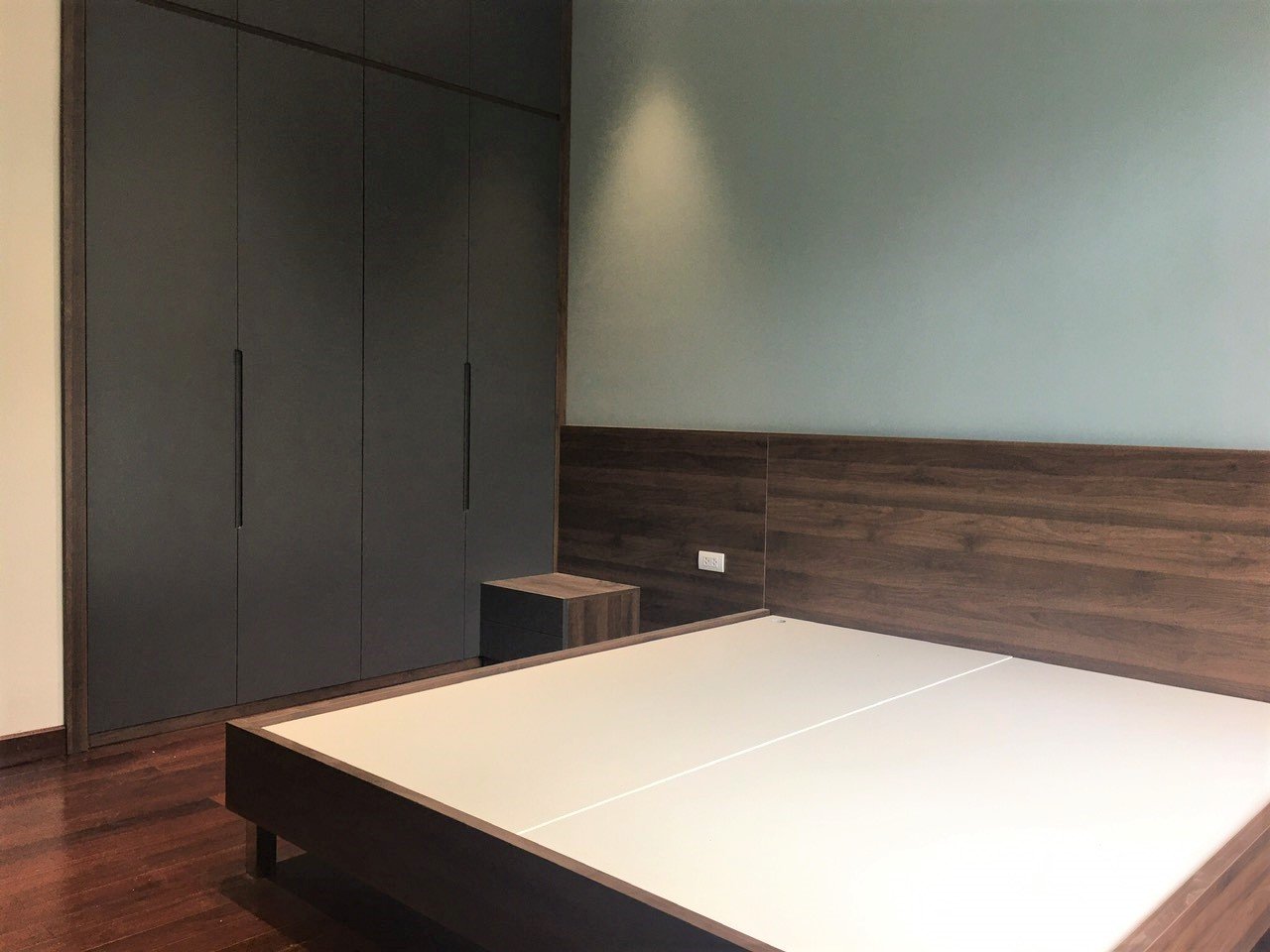 Bán nhà liền kề mới chưa ai ở dãy Nguyệt Quế phía Hồ Vinhomes The Harmony 6