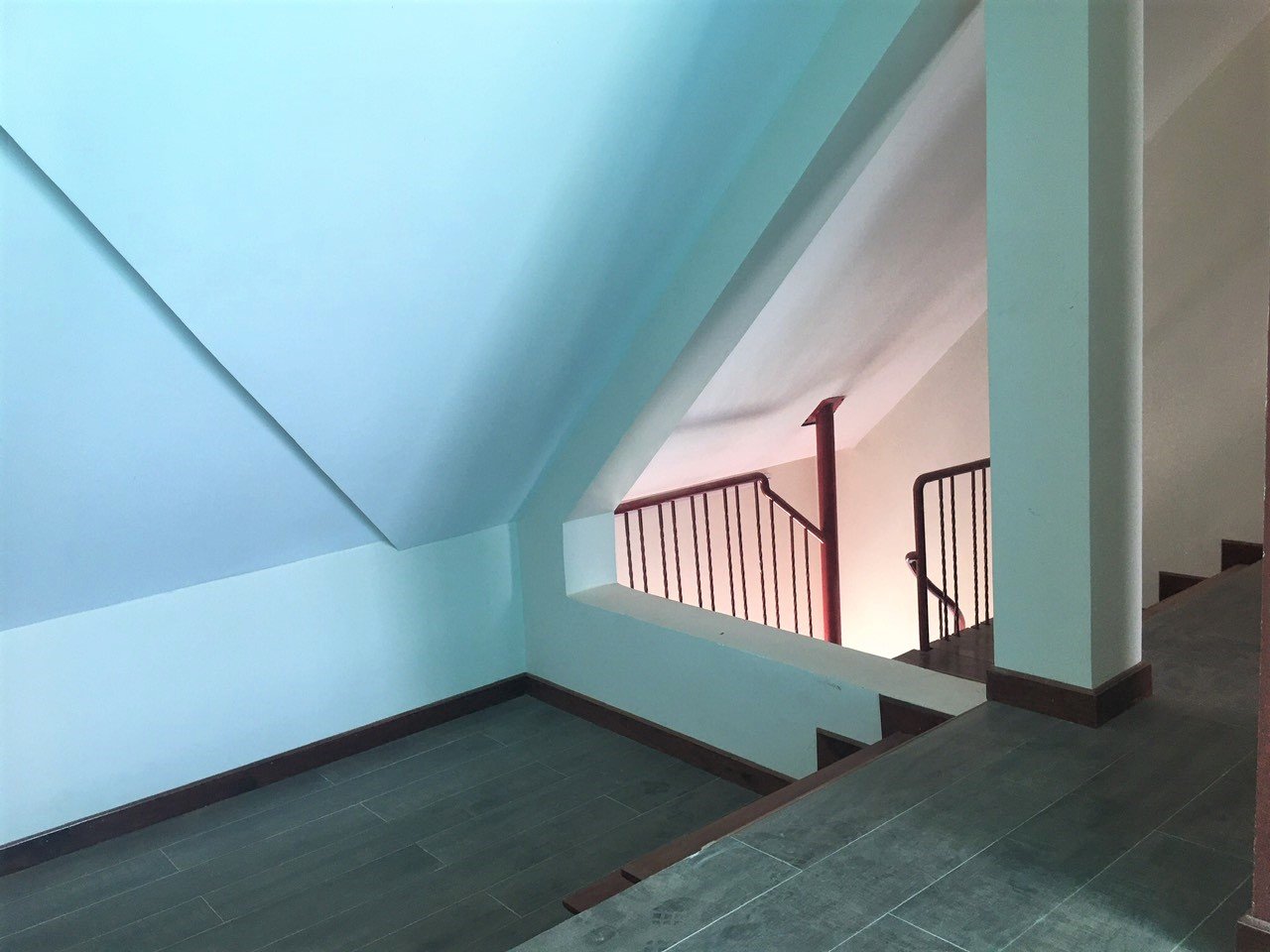 Bán nhà liền kề mới chưa ai ở dãy Nguyệt Quế phía Hồ Vinhomes The Harmony 8