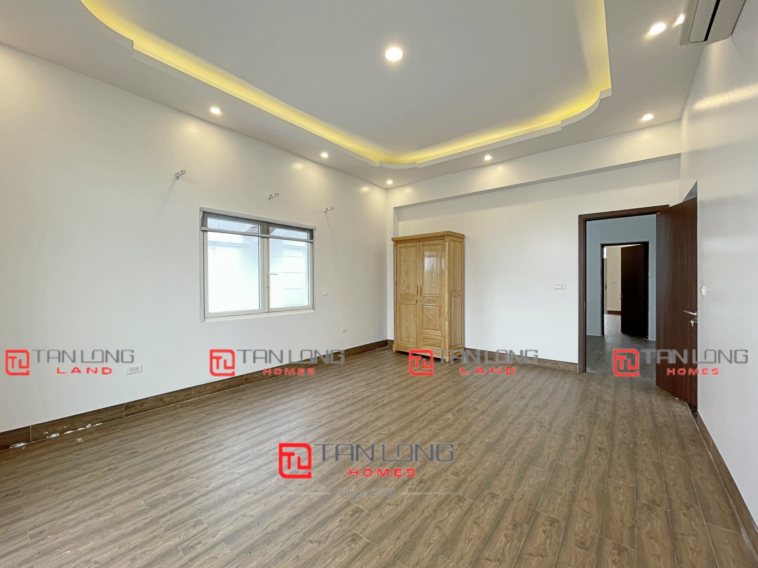 Cho thuê biệt thự đơn lập Hoa Phượng 350m2 mới nguyên bản Vinhomes Riverside 11