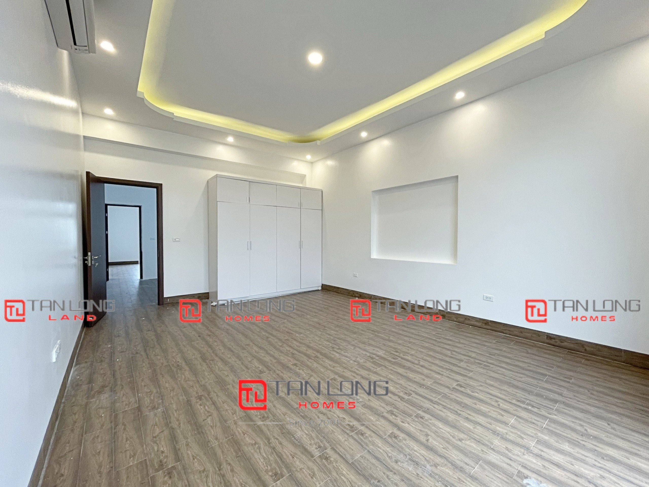 Cho thuê biệt thự đơn lập Hoa Phượng 350m2 mới nguyên bản Vinhomes Riverside 14