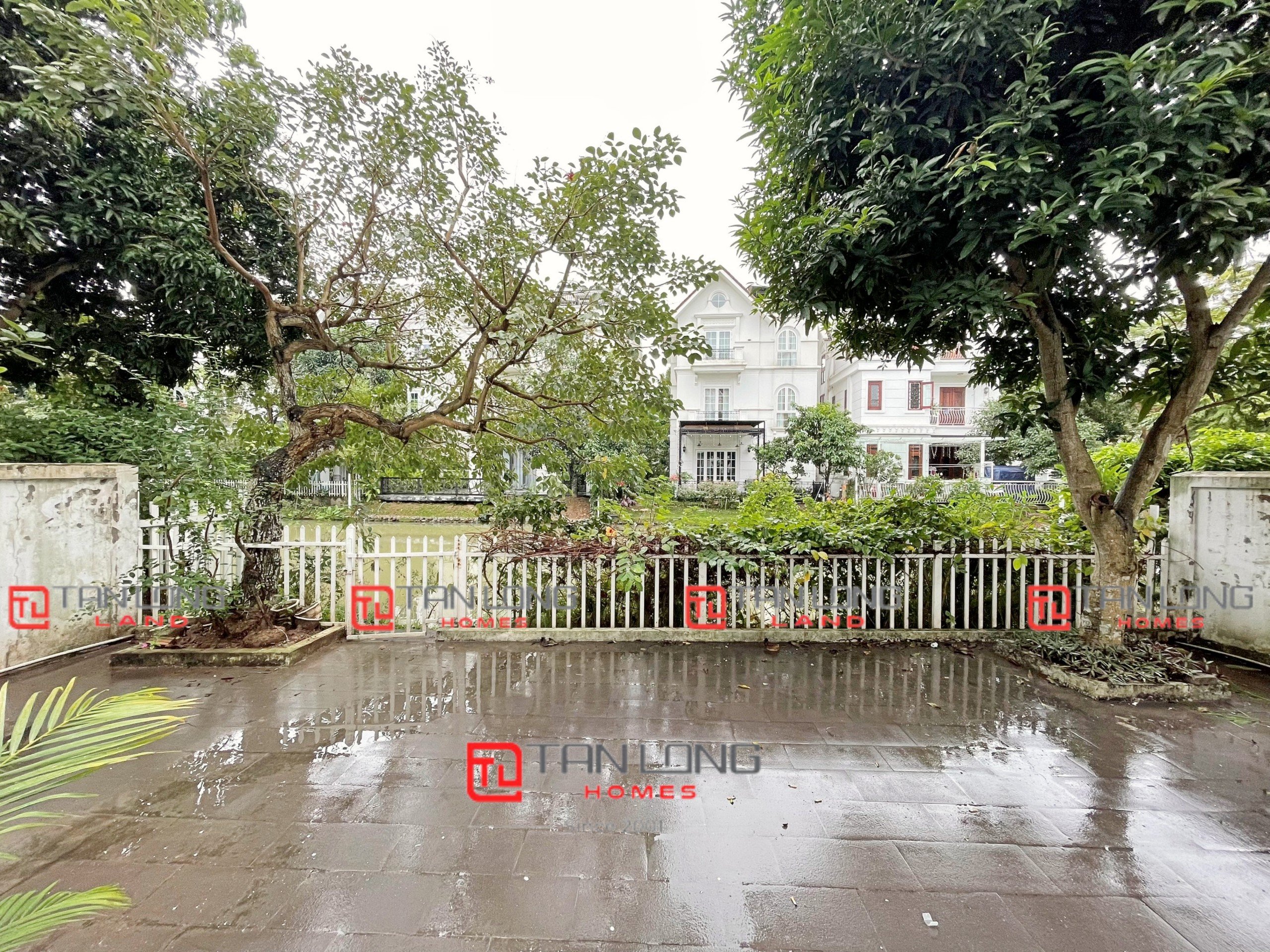 Cho thuê biệt thự đơn lập Hoa Phượng 350m2 mới nguyên bản Vinhomes Riverside 18