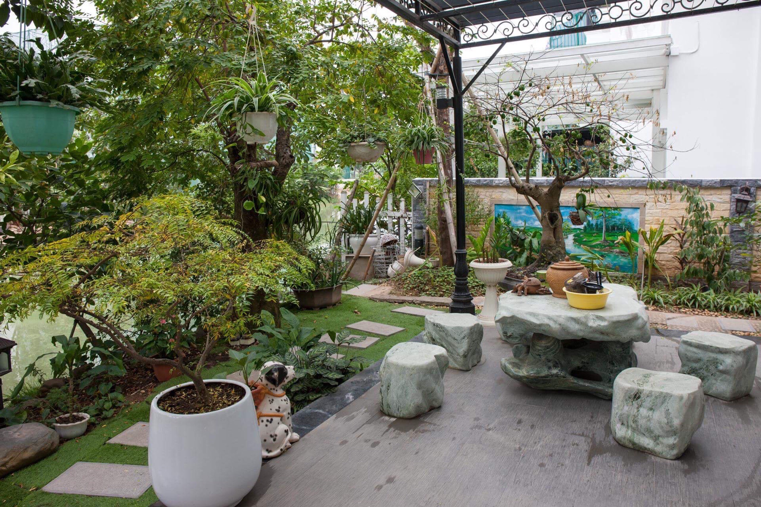 Cho thuê biệt thự đơn lập hướng Nam dãy Hoa Phượng Vinhomes Riverside 9