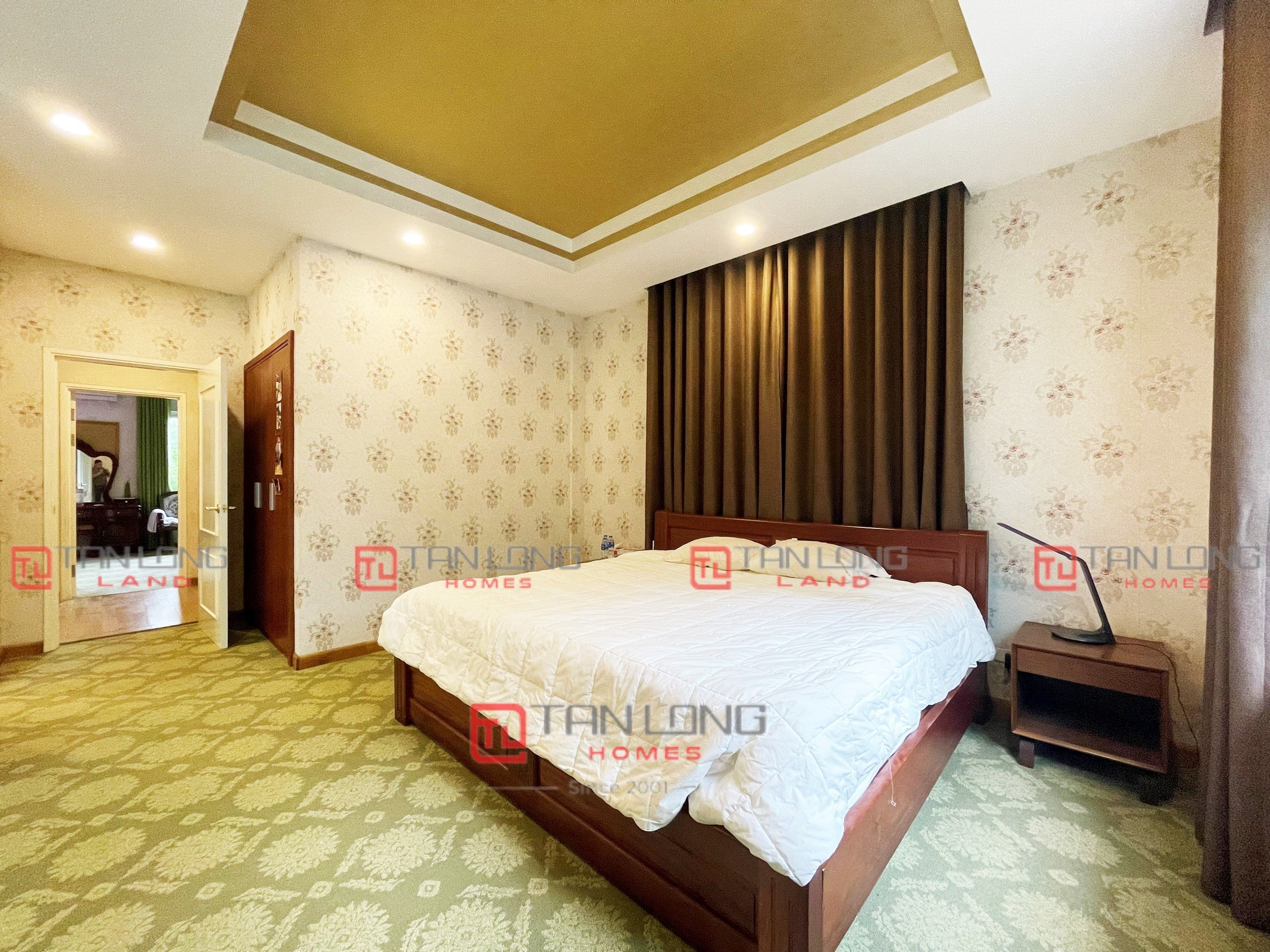 Cho thuê biệt thự hoàn thiện có hầm dãy Hoa Sữa Vinhomes Riverside 7