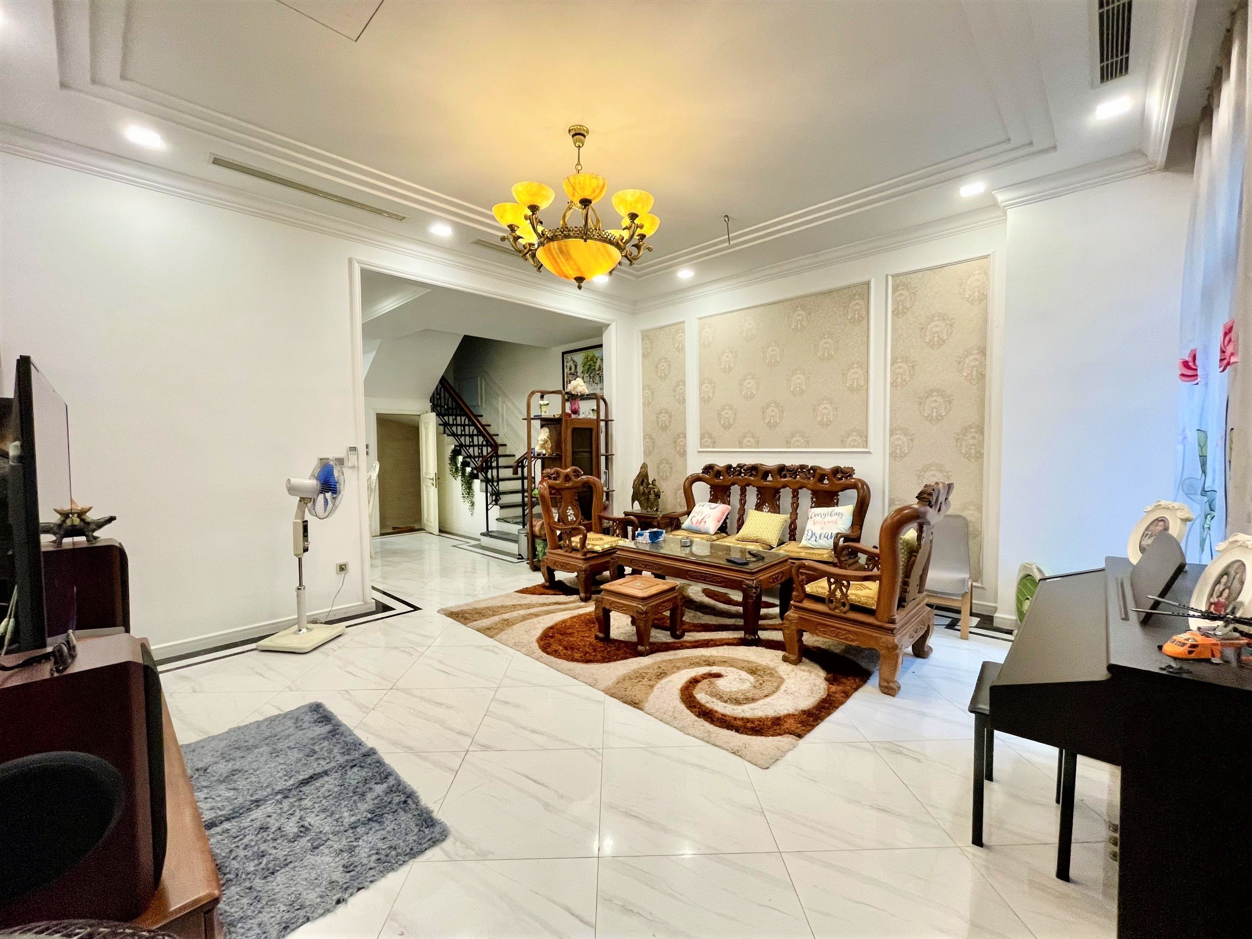 Cho thuê Biệt thự liền kề gần trường mầm non Vinschool tại Vinhomes The Harmony 2