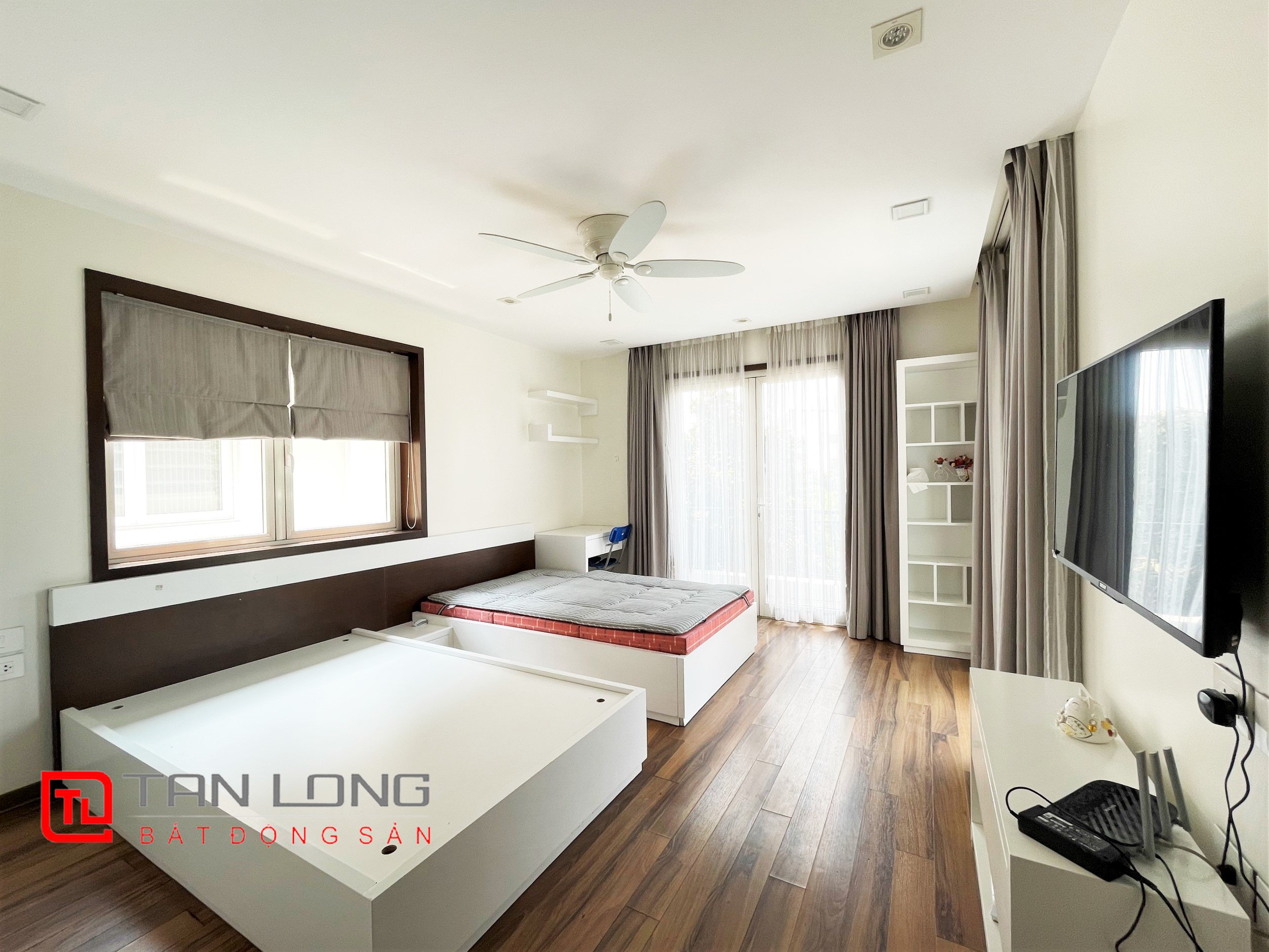 Cho thuê Biệt thự rộng 200m2 tại Vinhomes Riverside Long Biên 14