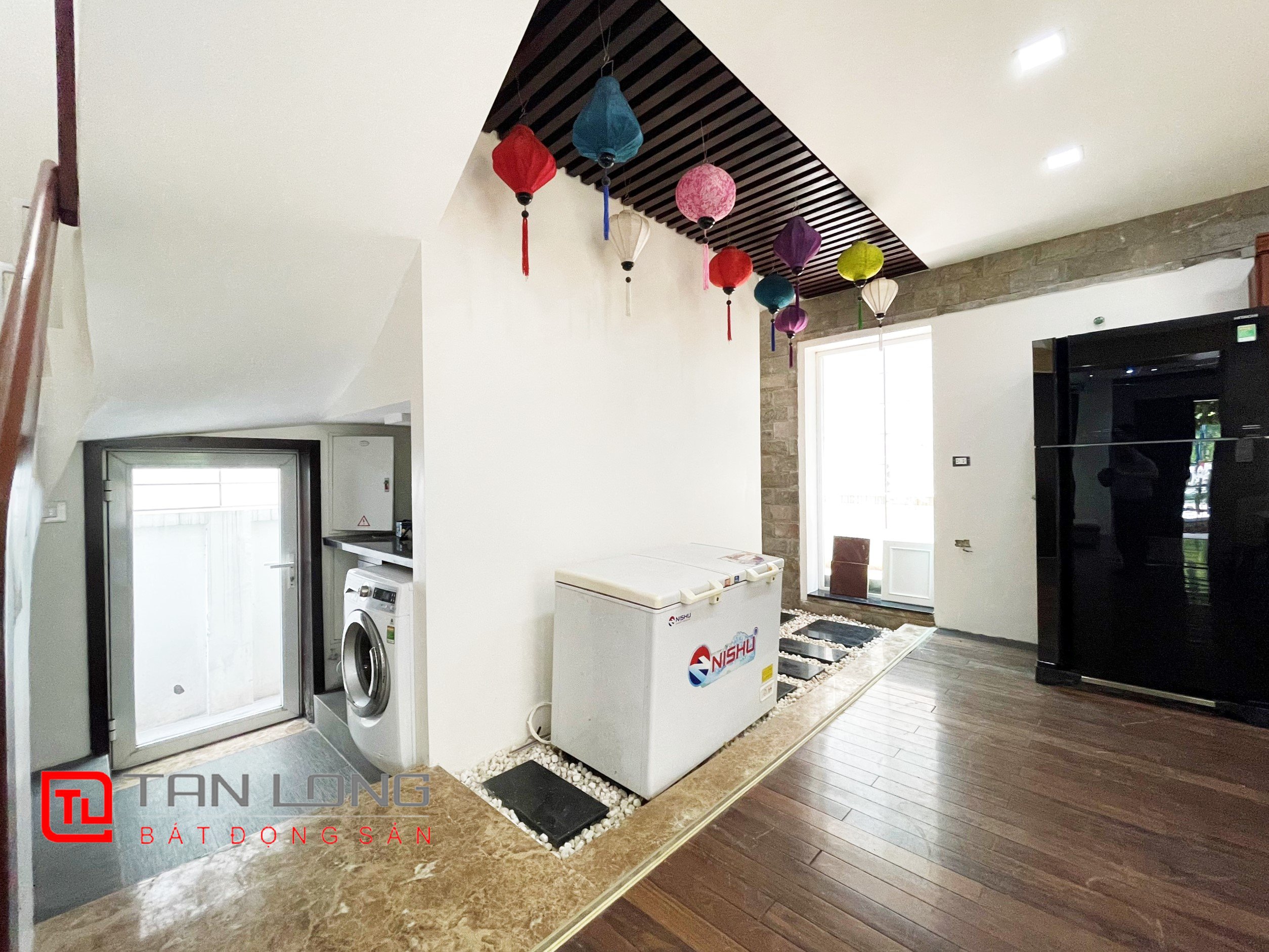 Cho thuê Biệt thự rộng 200m2 tại Vinhomes Riverside Long Biên 5