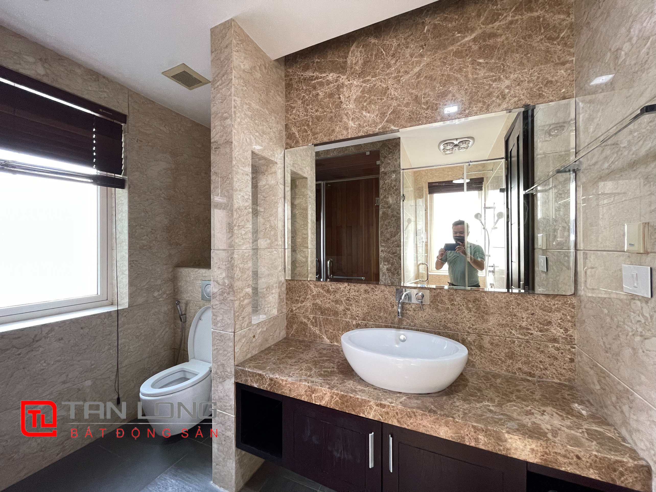 Cho thuê Biệt thự rộng 200m2 tại Vinhomes Riverside Long Biên 9