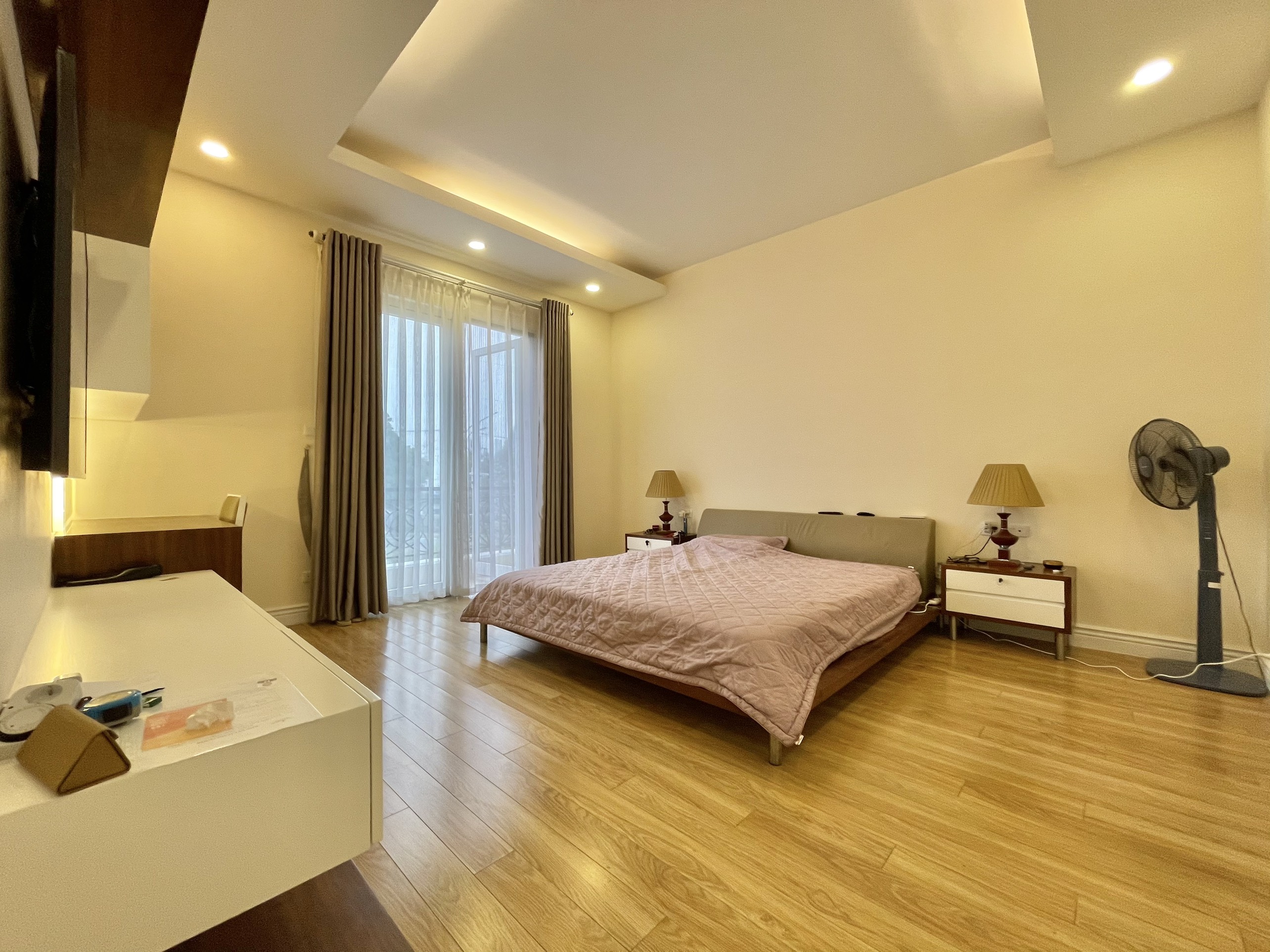 Cho thuê Biệt Thự Song Lập đủ đồ, có tầng hầm, gần trường quốc tế BIS tại Vinhomes Riverside: 10