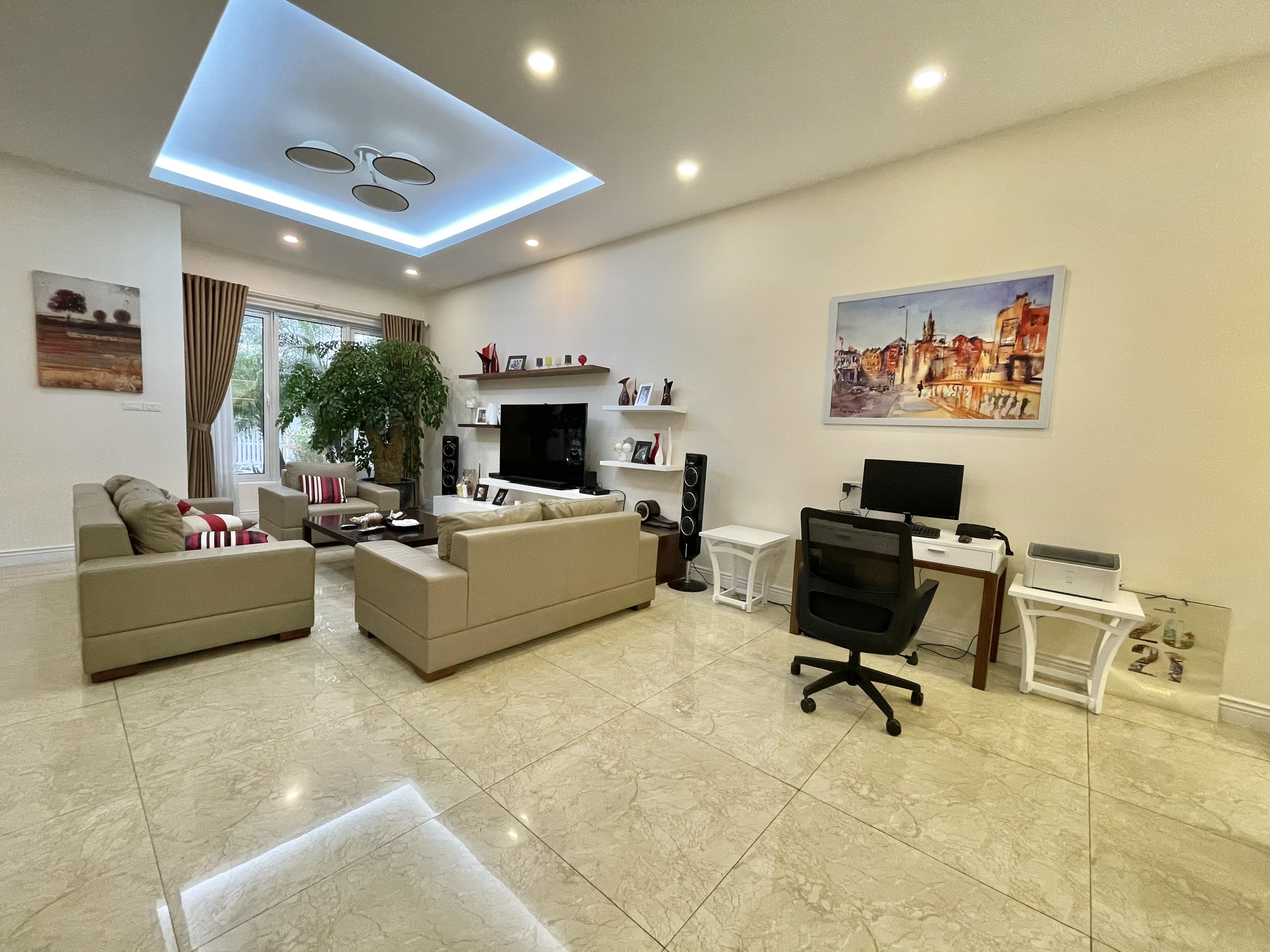 Cho thuê Biệt Thự Song Lập đủ đồ, có tầng hầm, gần trường quốc tế BIS tại Vinhomes Riverside: 2