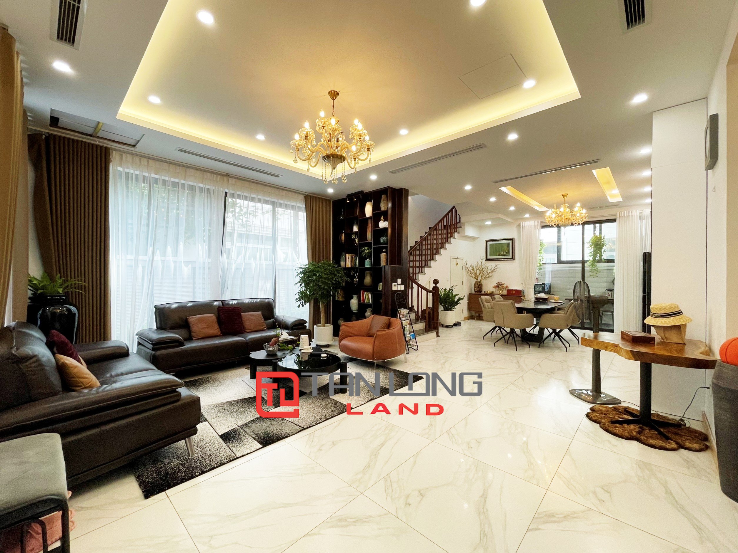 Cho thuê Biệt thự Song lập lô áp góc gần hồ điều hòa 12,4ha tại Vinhomes The Harmony 2