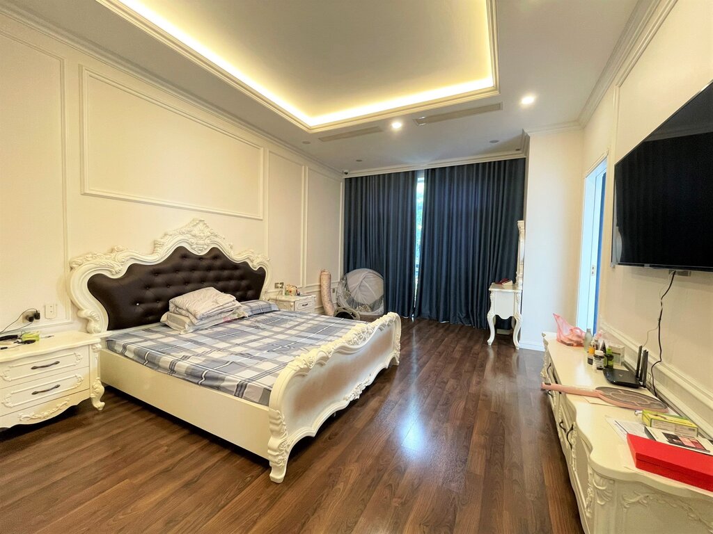 Cho thuê căn biệt thự song lập hoàn thiện tại Vinhomes The Harmony 6