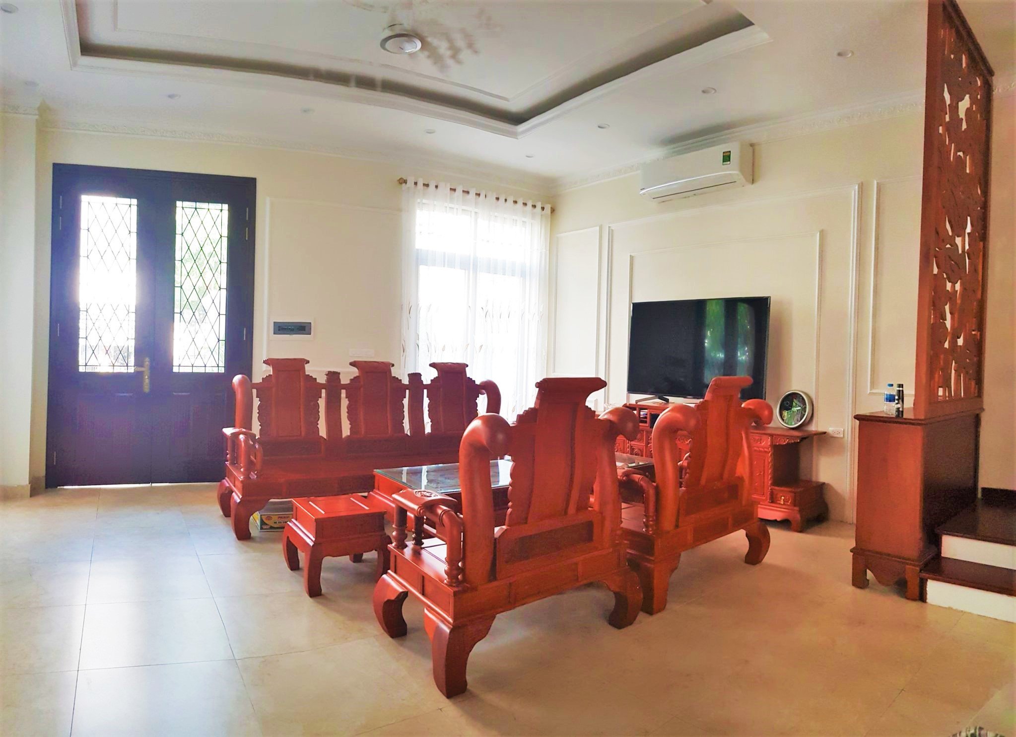 Cho thuê Biệt Thự Liền Kề hoàn thiện đủ đồ tại Khu Đô Thị Vinhomes The Harmony, Long Biên.