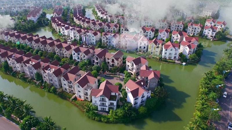 Tư vấn và hỗ trợ khách hàng khi mua biệt thự tại Vinhomes Riverside