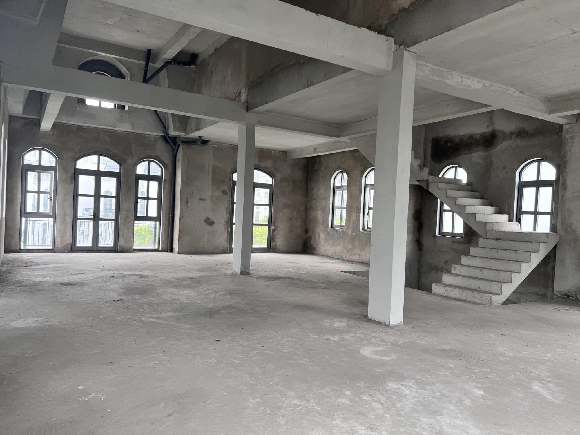 Bán biệt thự đơn lập thô view sông Vinhomes The Harmony 3