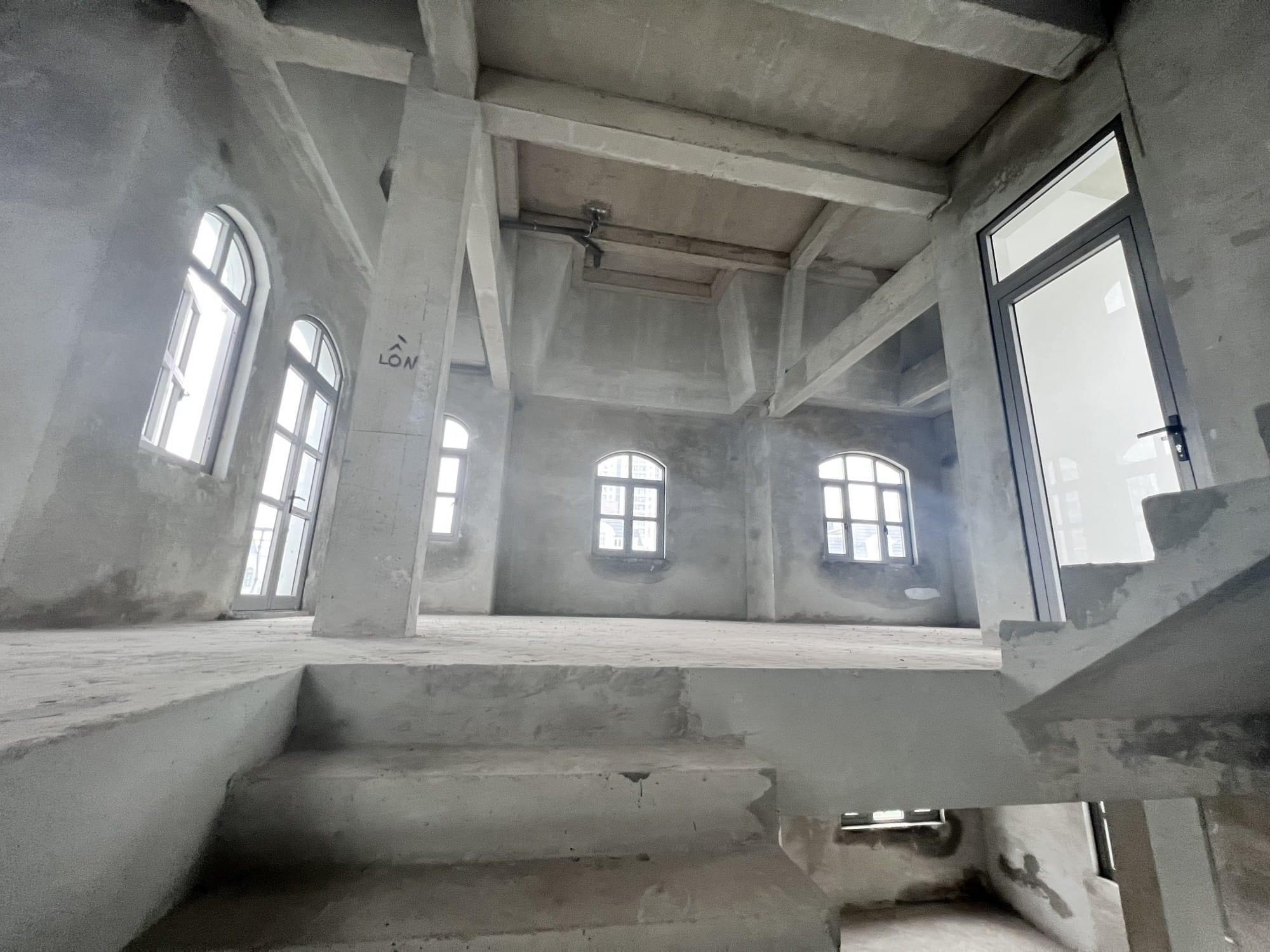 Bán biệt thự đơn lập thô view sông Vinhomes The Harmony 6