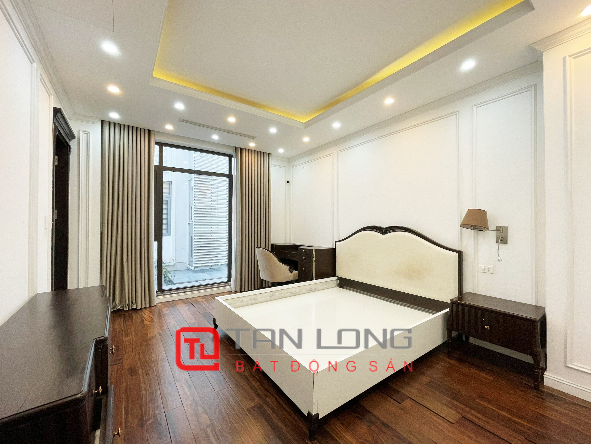Bán Biệt thự nhà vườn full nội thất hướng Tây Nam tại Vinhomes The Harmony 6
