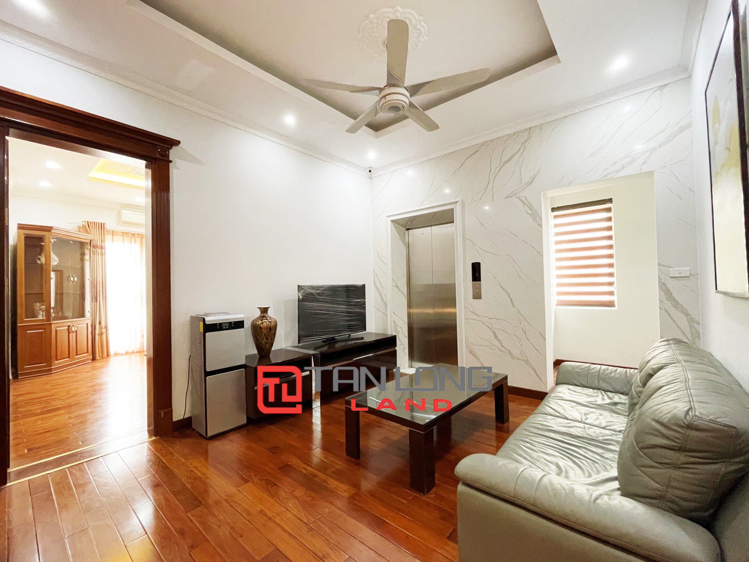 Bán Biệt thự Song lập Hoa Sữa hướng Tây Bắc đẳng cấp bậc nhất Vinhomes Riverside Long Biên 16