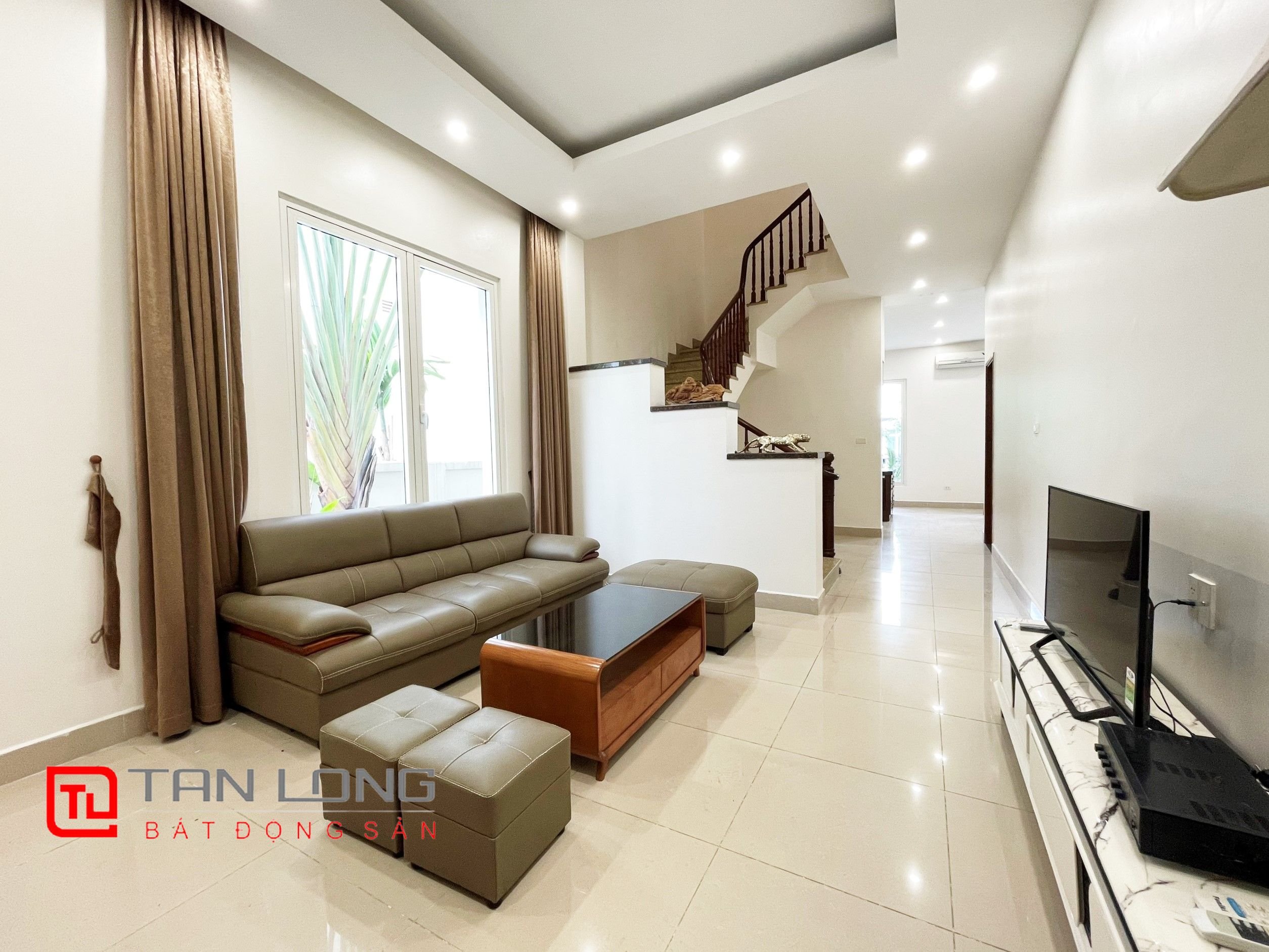 Biệt thự Hoa Phượng gần BIS Vinhomes Riverside Long Biên 2
