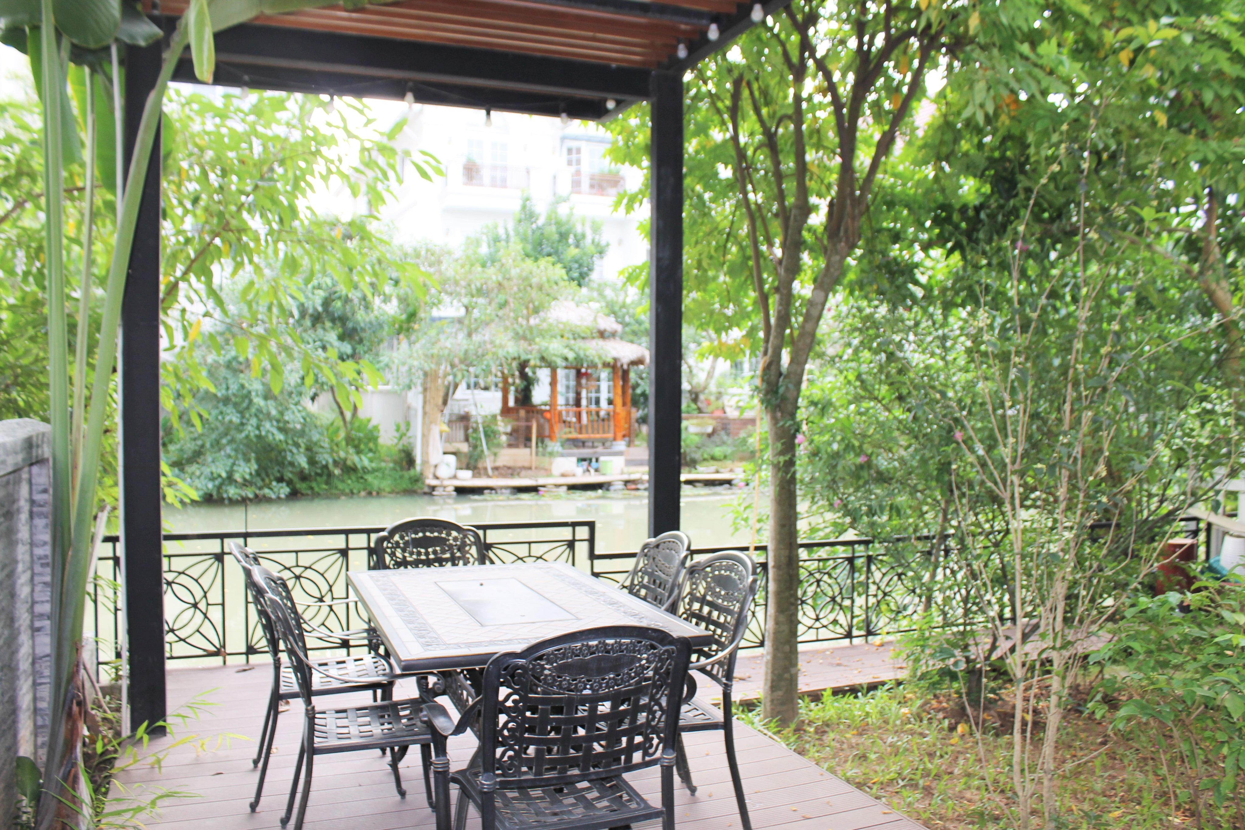Biệt thự sân vườn view sông 5 phòng ngủ đủ đồ Vinhomes Riverside Long Biên cho thuê 4