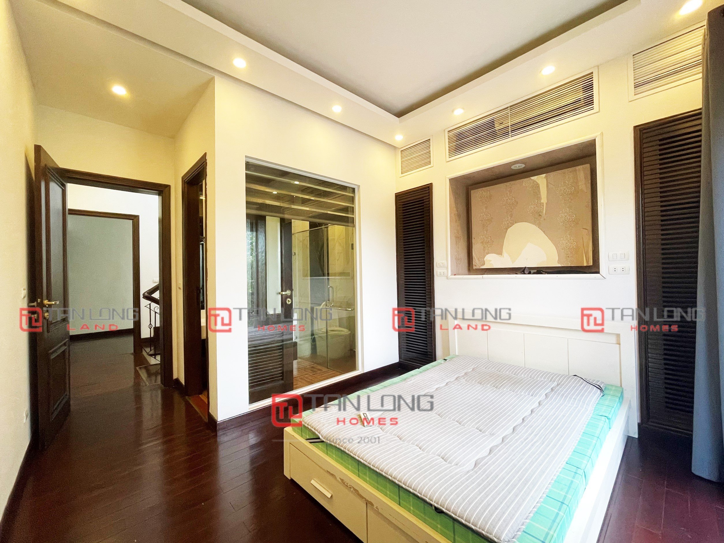 Biệt thự song lập giá cho thuê 45 triệu tại Anh Đào Vinhomes Riverside 7