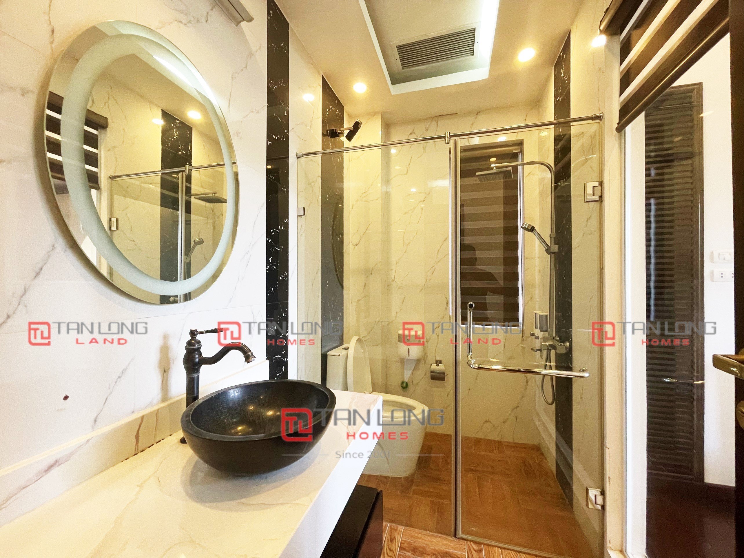 Biệt thự song lập giá cho thuê 45 triệu tại Anh Đào Vinhomes Riverside 8