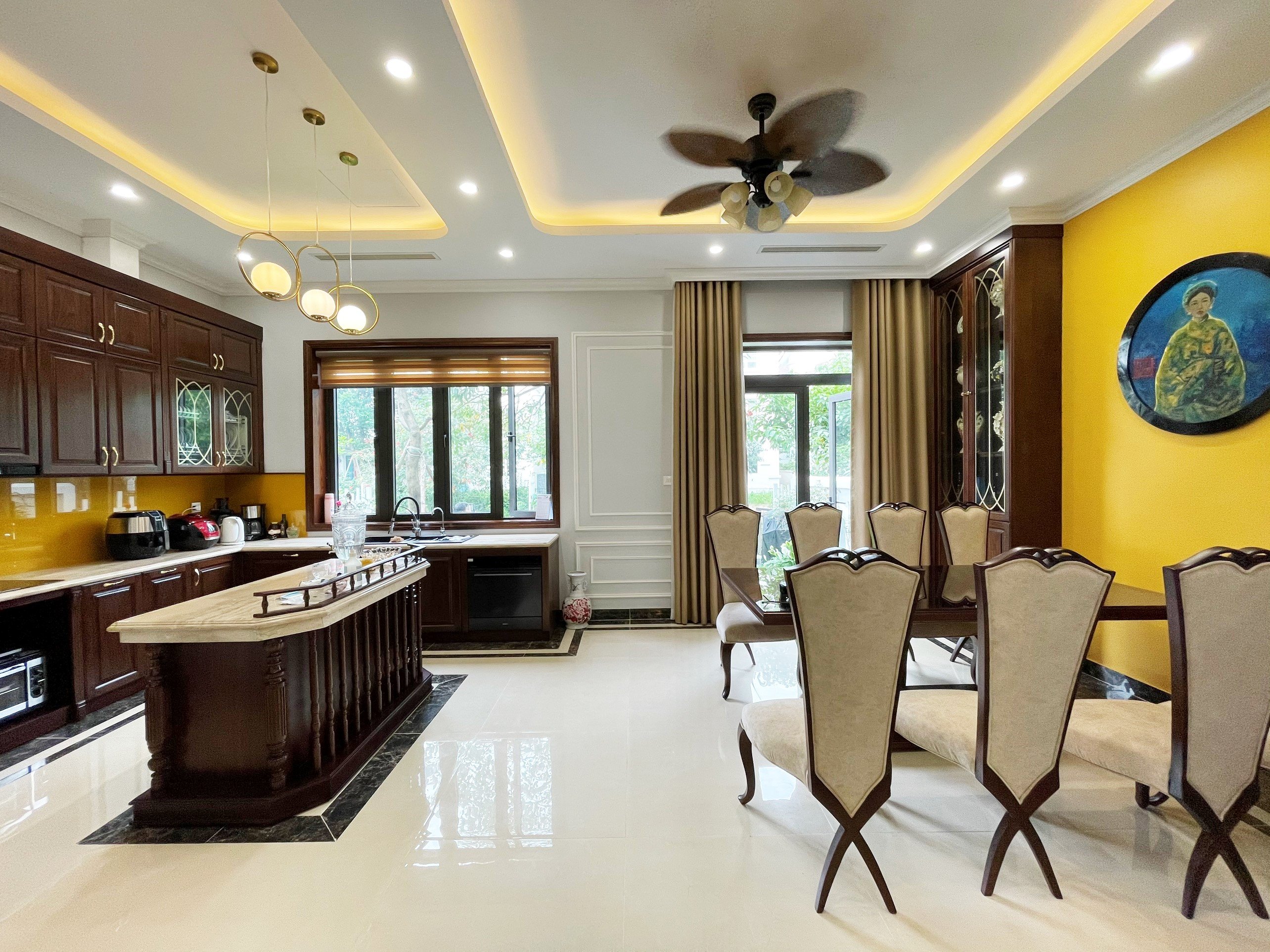 Biệt Thự Song Lập vừa hoàn thiện full nội thất, gần trường BIS tại KĐT Vinhomes Riverside, Long Biên cần cho thuê 4