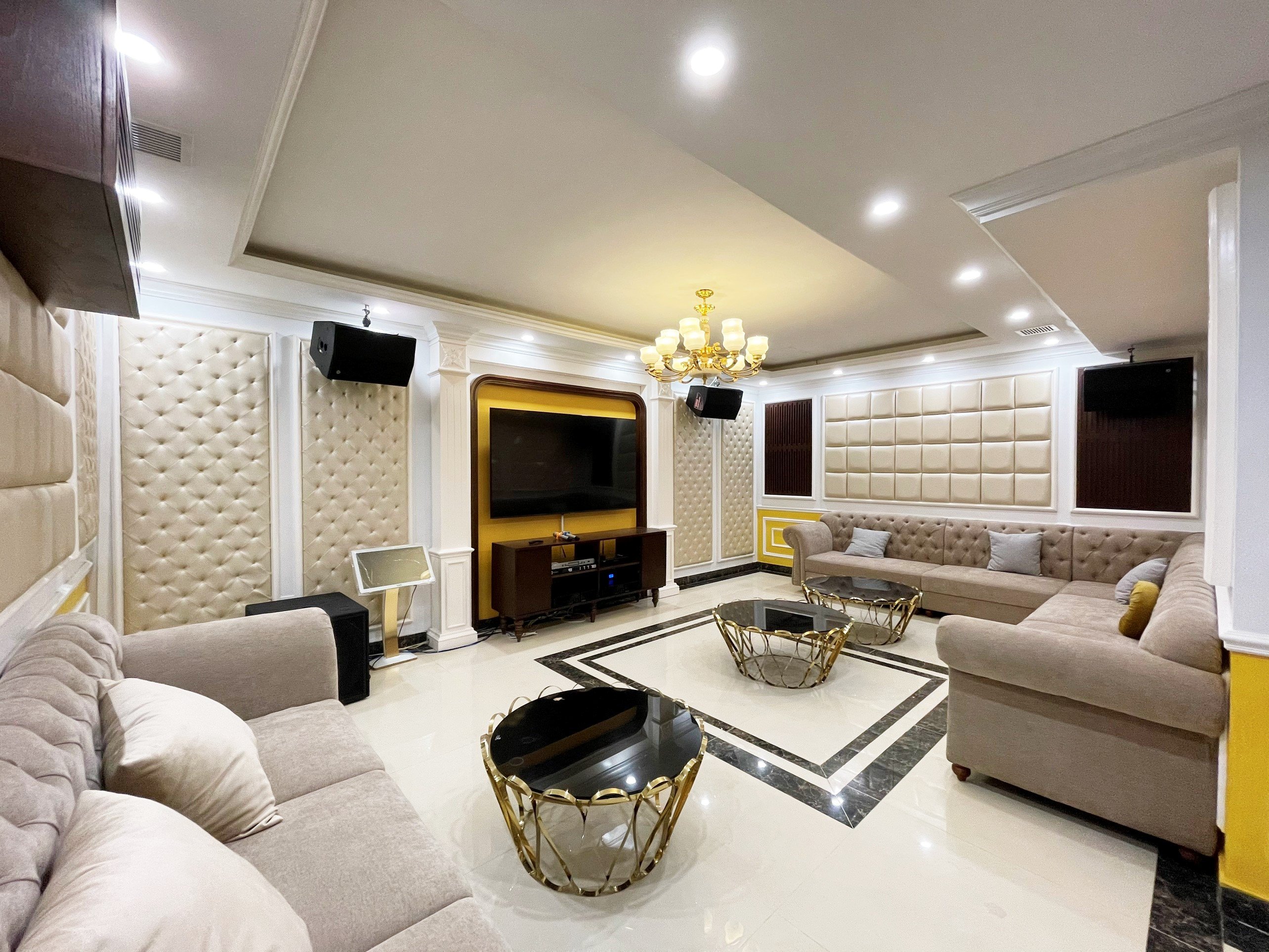 Biệt Thự Song Lập vừa hoàn thiện full nội thất, gần trường BIS tại KĐT Vinhomes Riverside, Long Biên cần cho thuê 6
