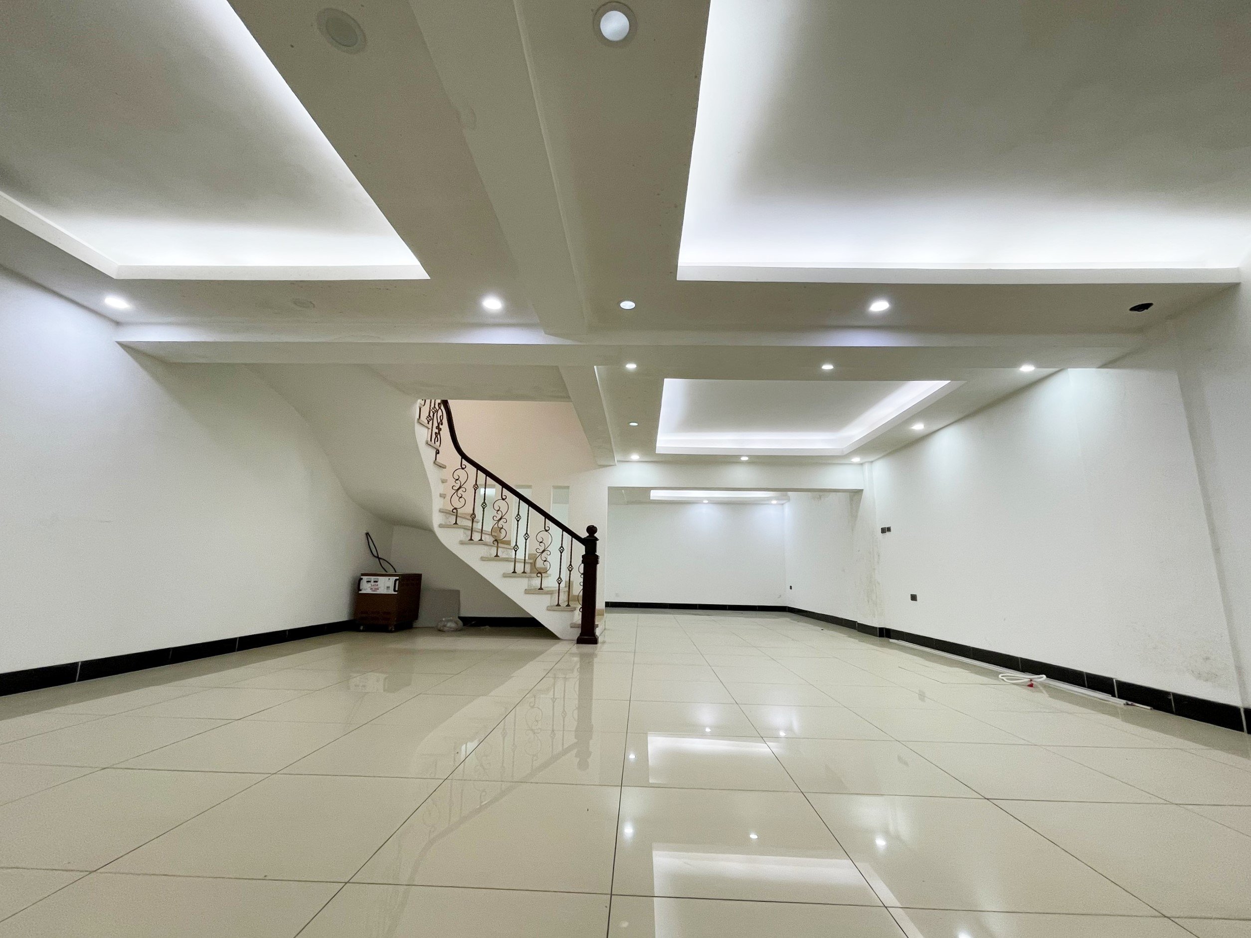 Cần cho thuê cănBiệt Thự Song Lập hoàn thiện đủ đồ tại Vinhomes Riverside, Long Biên 6