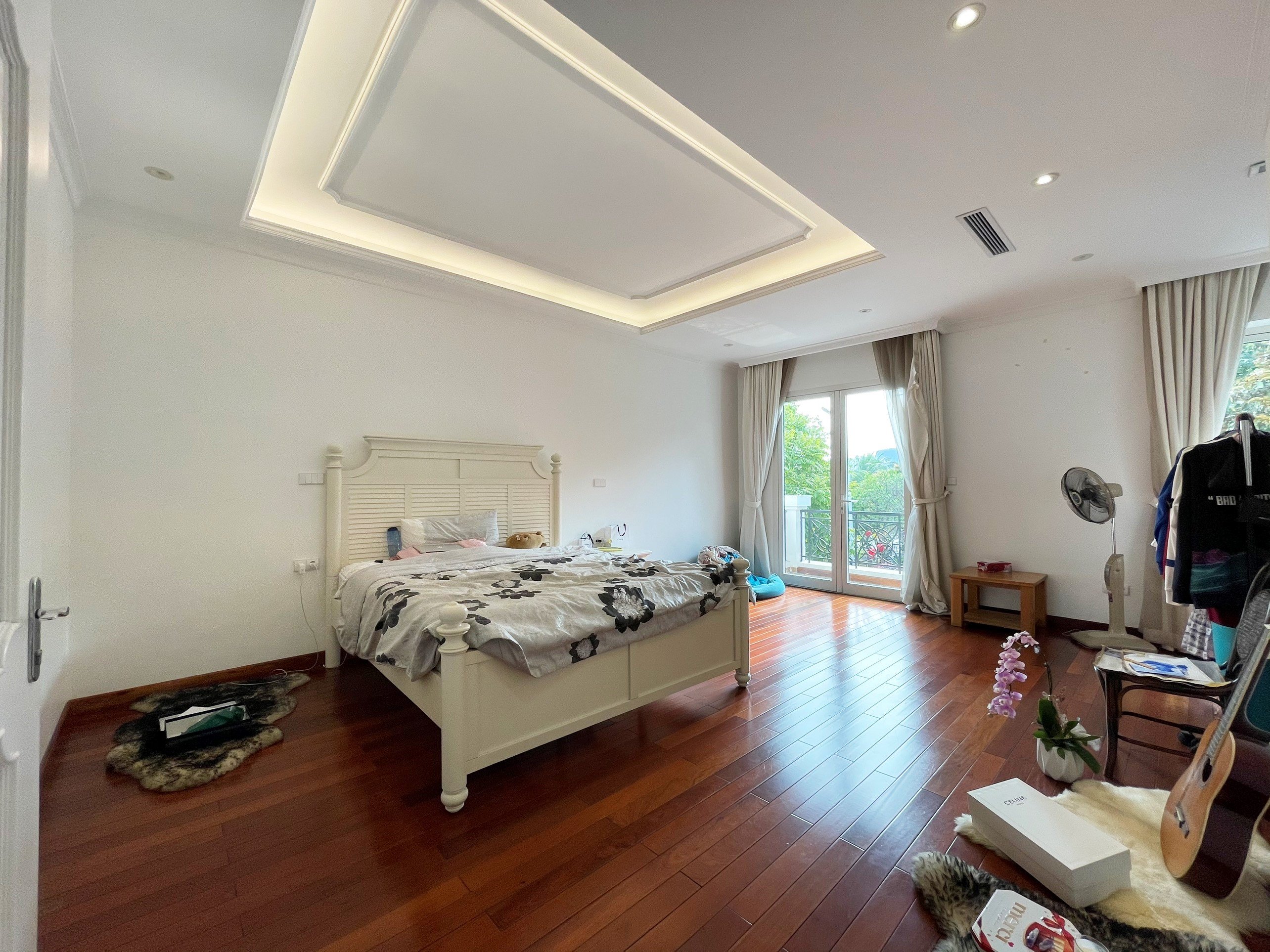 Chính chủ cho thuê Biệt Thự Song Lập đủ đồ tại Vinhomes Riverside, Long Biên 6