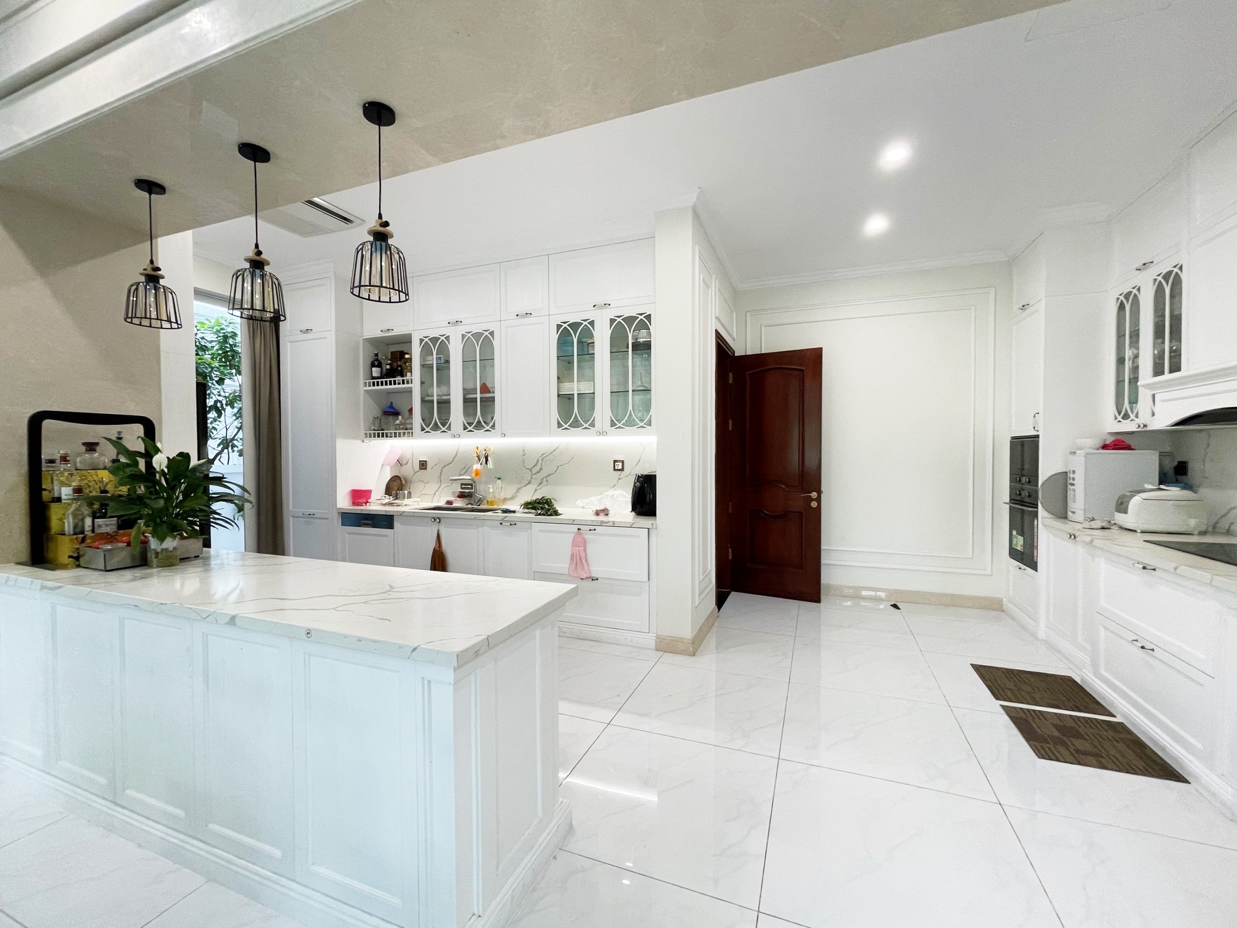 Cho biệt thự đơn lập view sông dãy Hoa sữa Vinhomes Riverside Long Biên 4