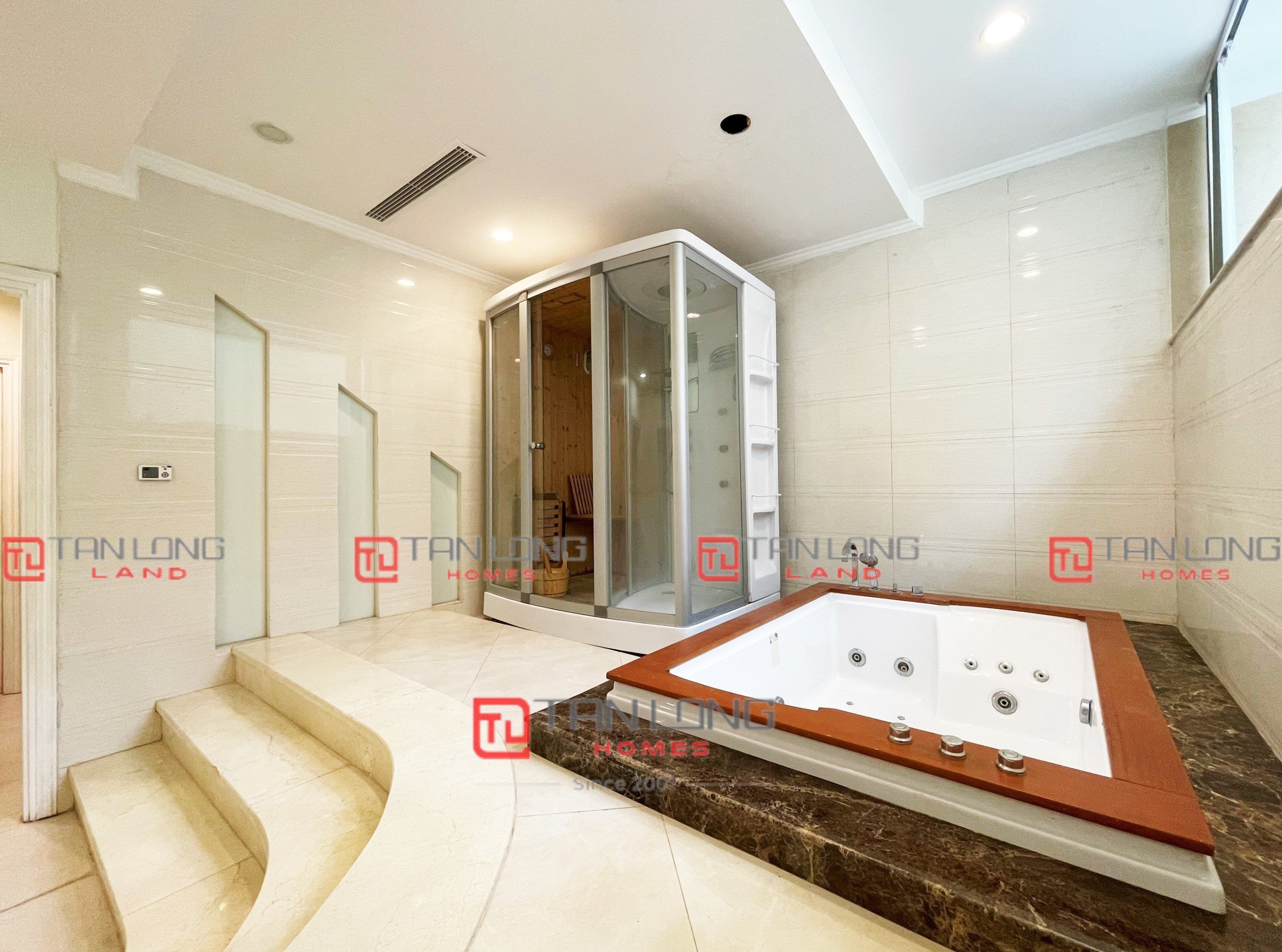Cho thuê biệt thự 5 - 6 phòng ngủ Vinhomes Riverside 5