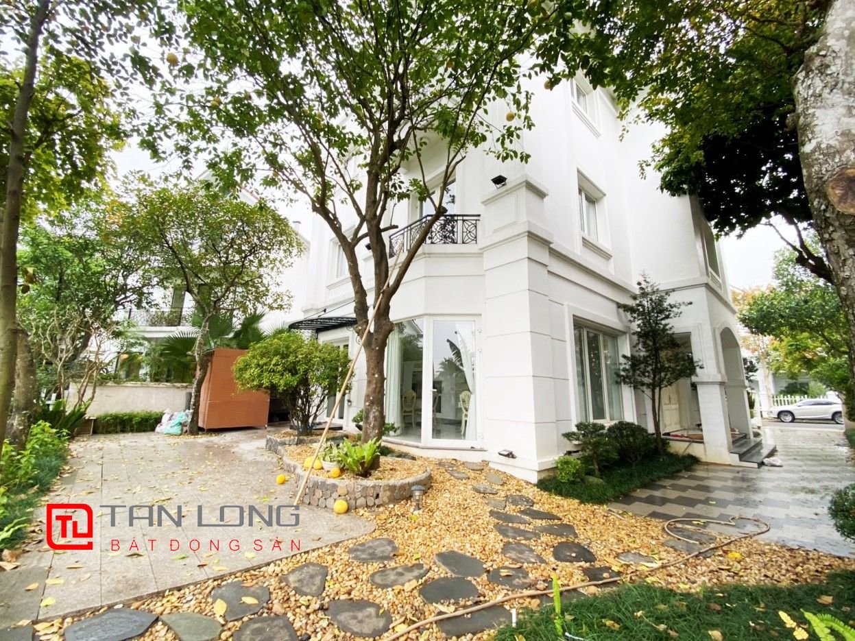 Cho thuê biệt thụ 5 phòng ngủ Bằng Lăng Vinhomes Riverside 7