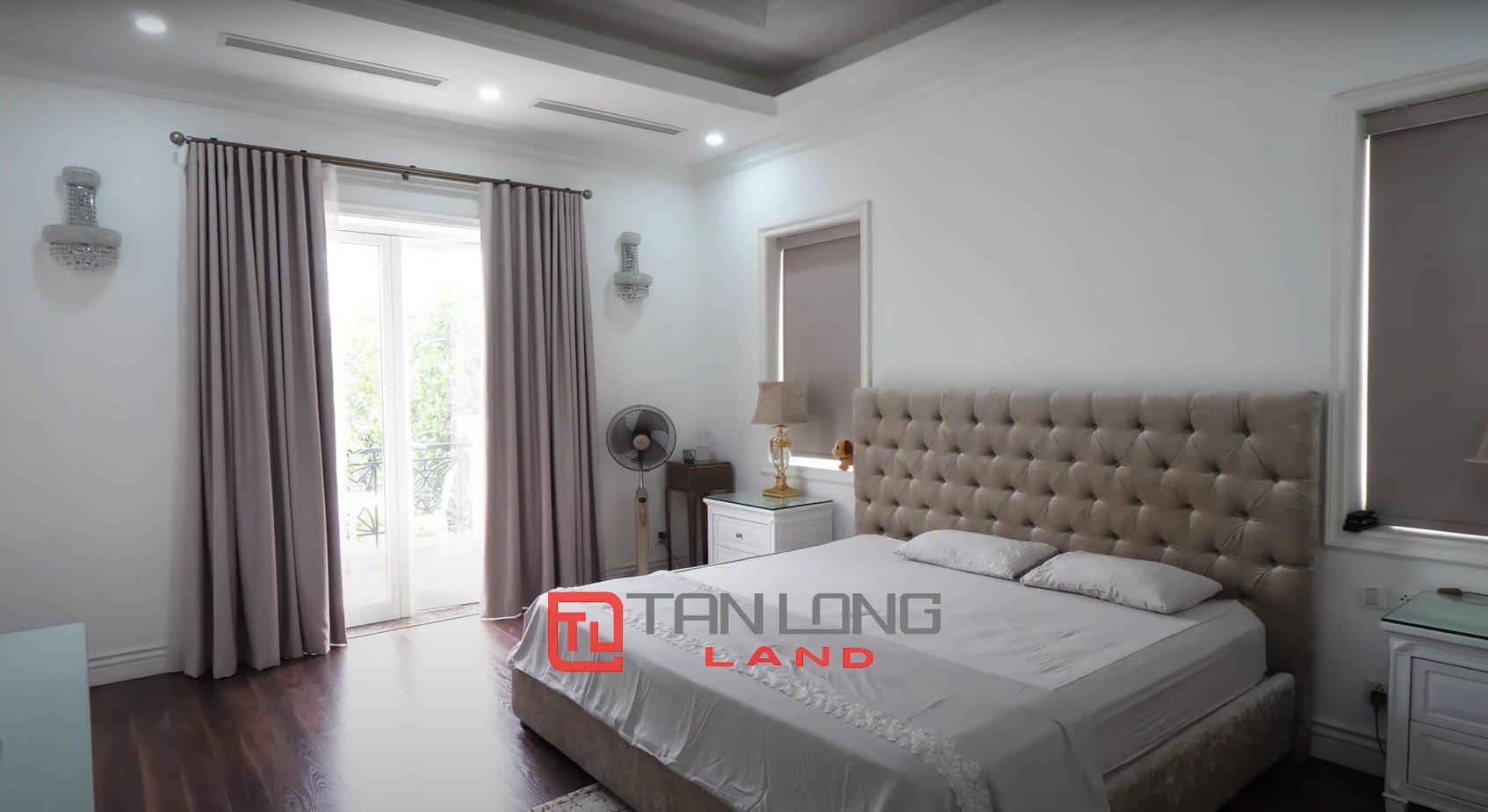Cho thuê Biệt thự 5 phòng ngủ full nội thất nhập khẩu tại Vinhomes Riverside 16