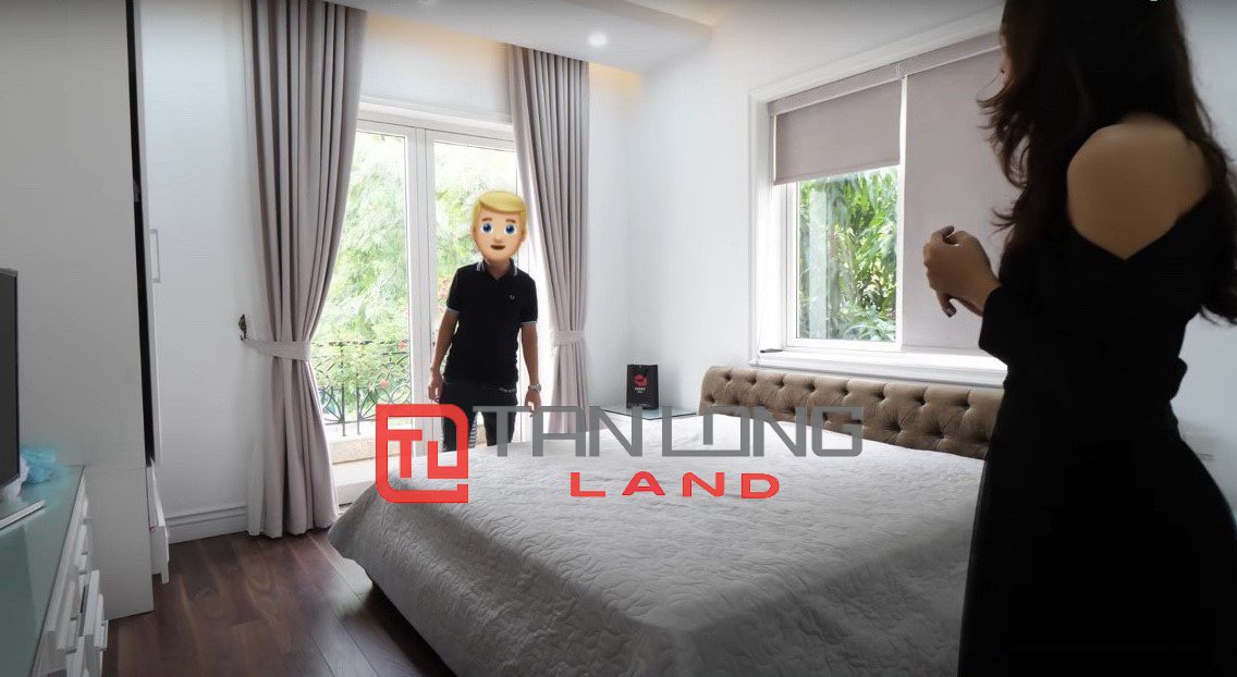 Cho thuê Biệt thự 5 phòng ngủ full nội thất nhập khẩu tại Vinhomes Riverside 19