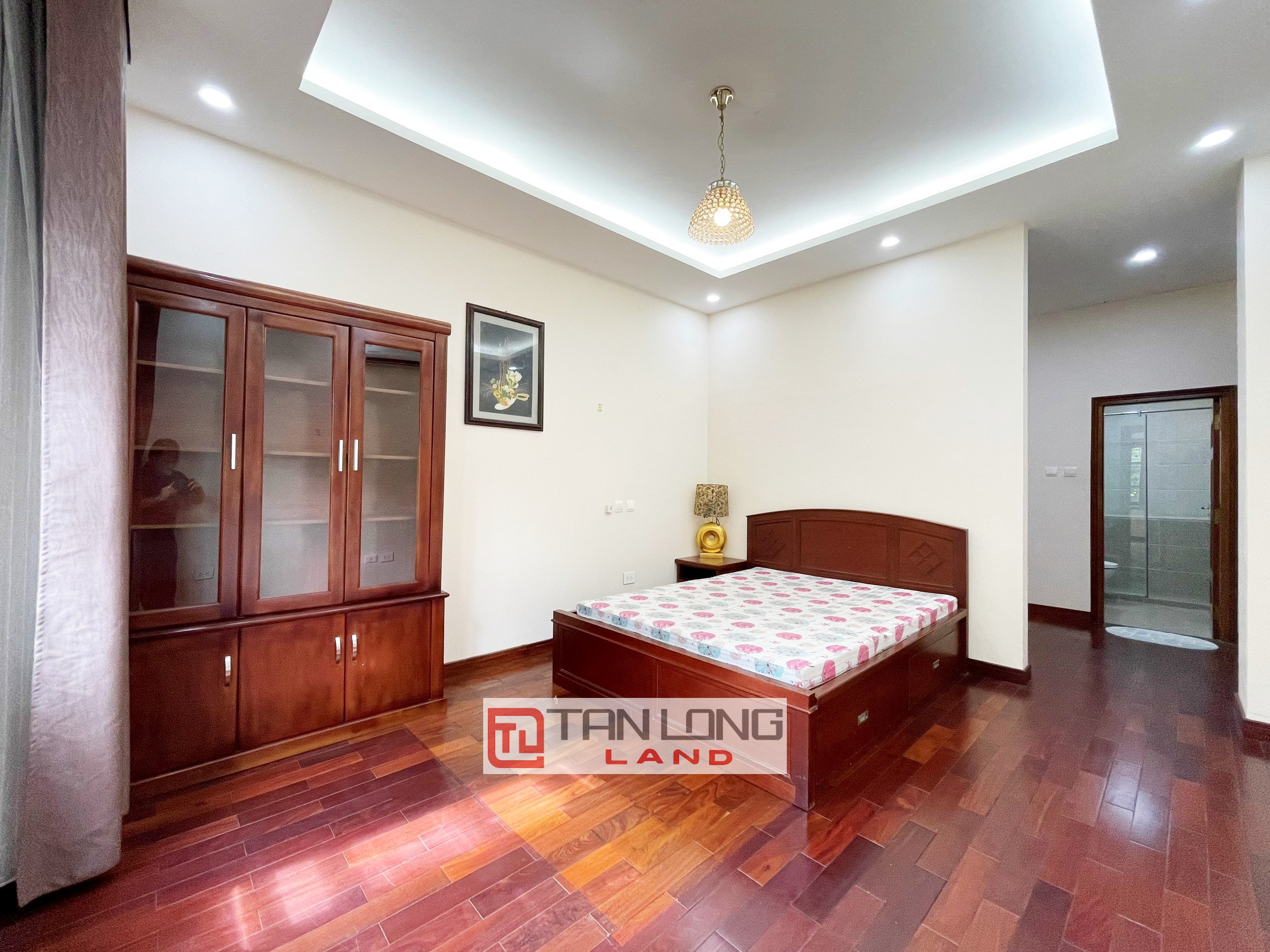 Cho thuê Biệt thự 5 phòng ngủ giá hợp lý tại Vinhomes Riverside Long Biên 12
