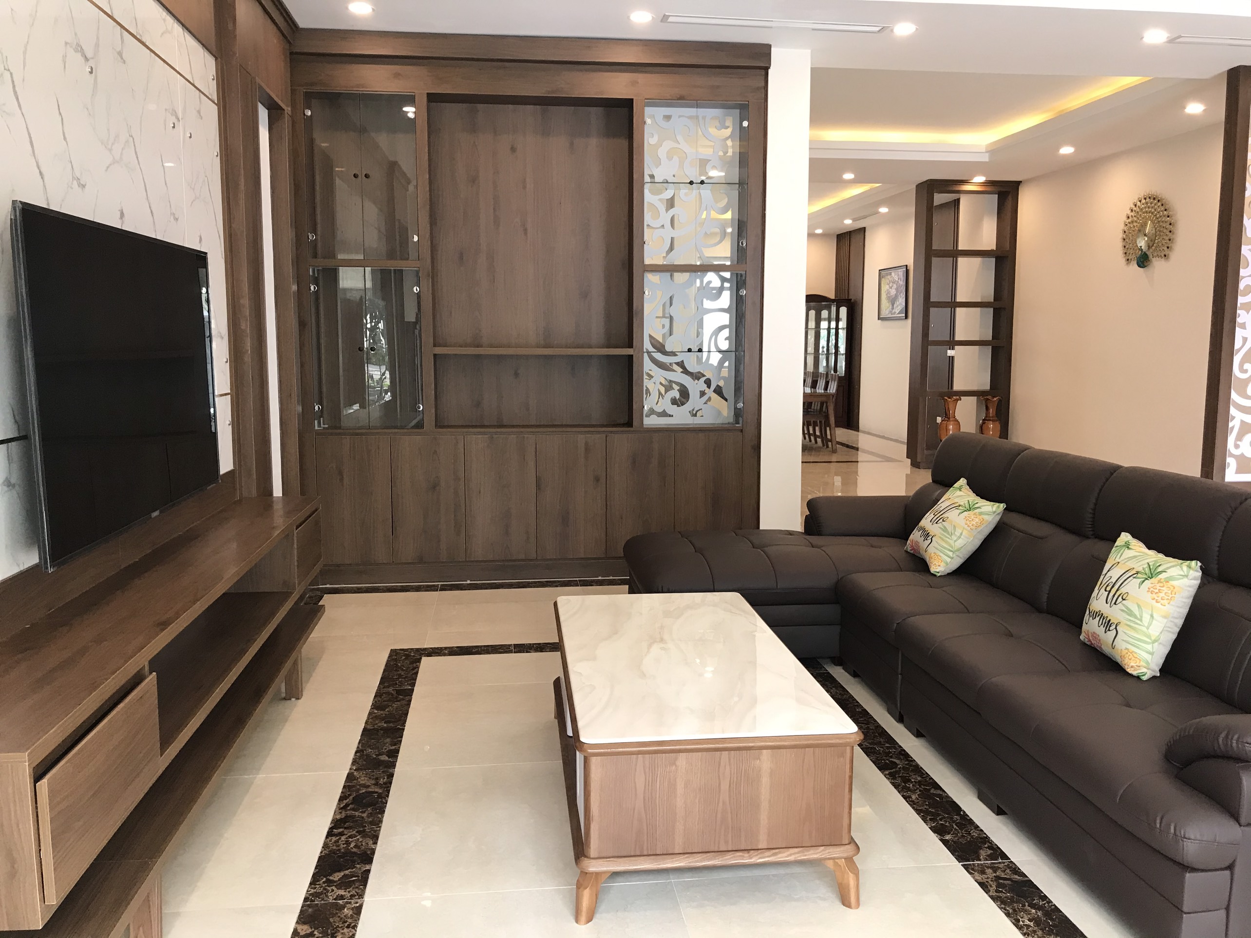 Cho thuê biệt thự 5 phòng ngủ Vinhomes The Harmony 2