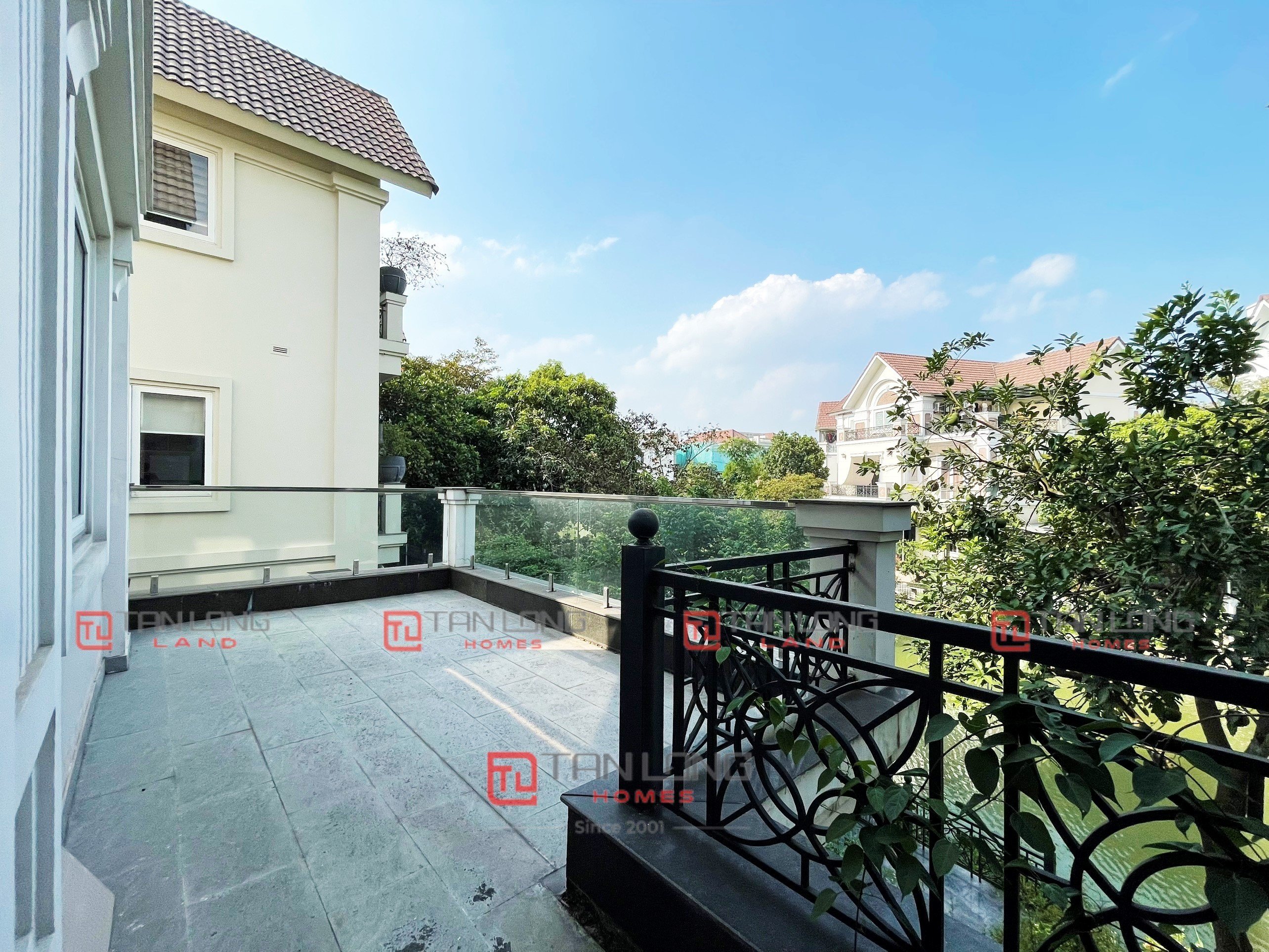 Cho thuê biệt thự Anh Đào có sông Vinhomes Riverside Long Biên 10