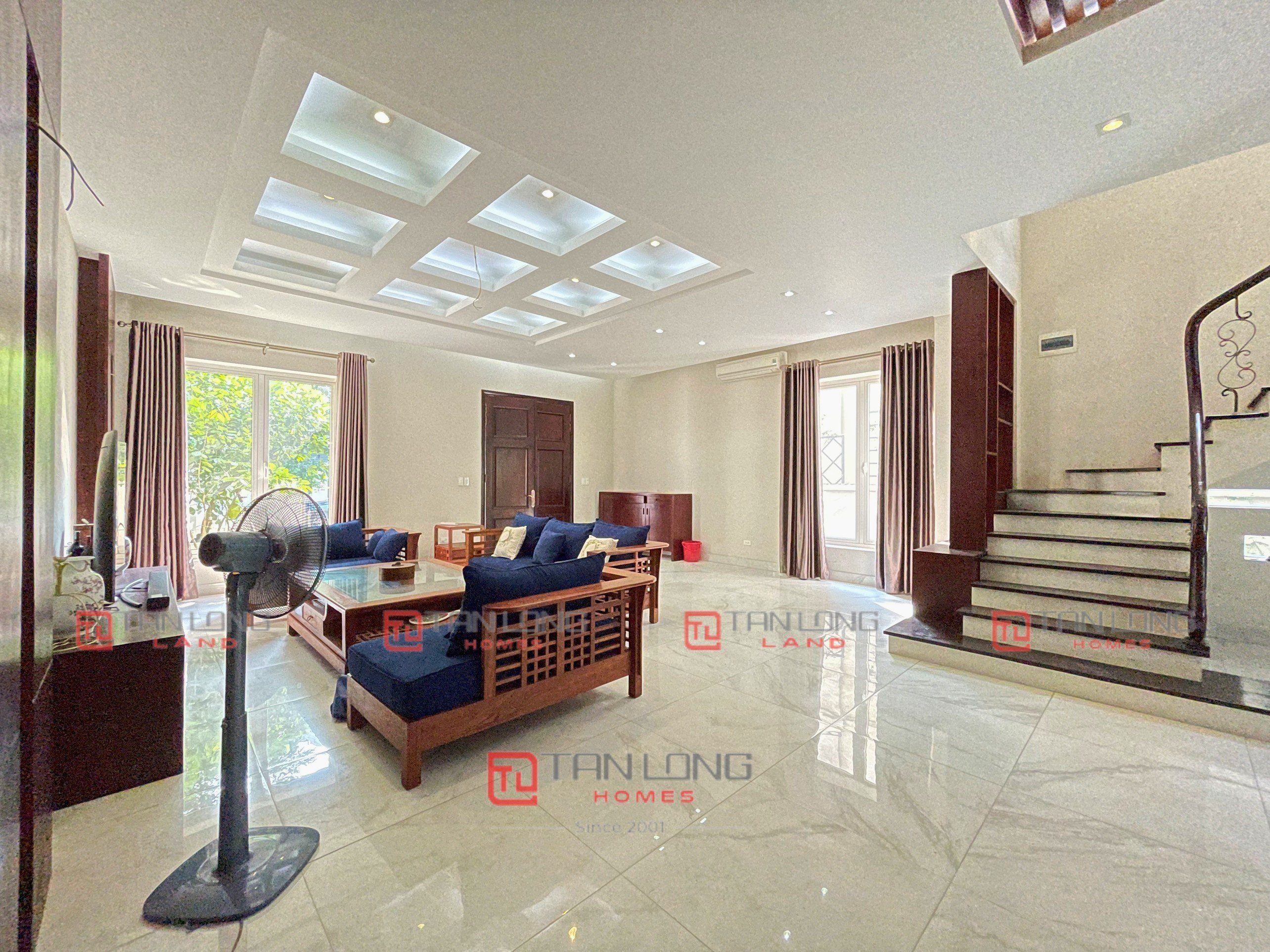 Cho thuê biệt thự Anh Đào có sông Vinhomes Riverside Long Biên 2