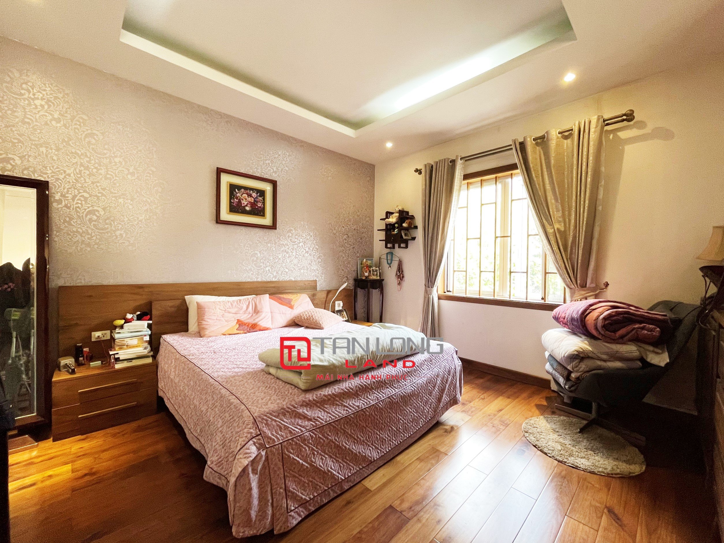 Cho thuê biệt thự đầy đủ nội thất trục đường chính Vinhomes Riverside Long Biên 5