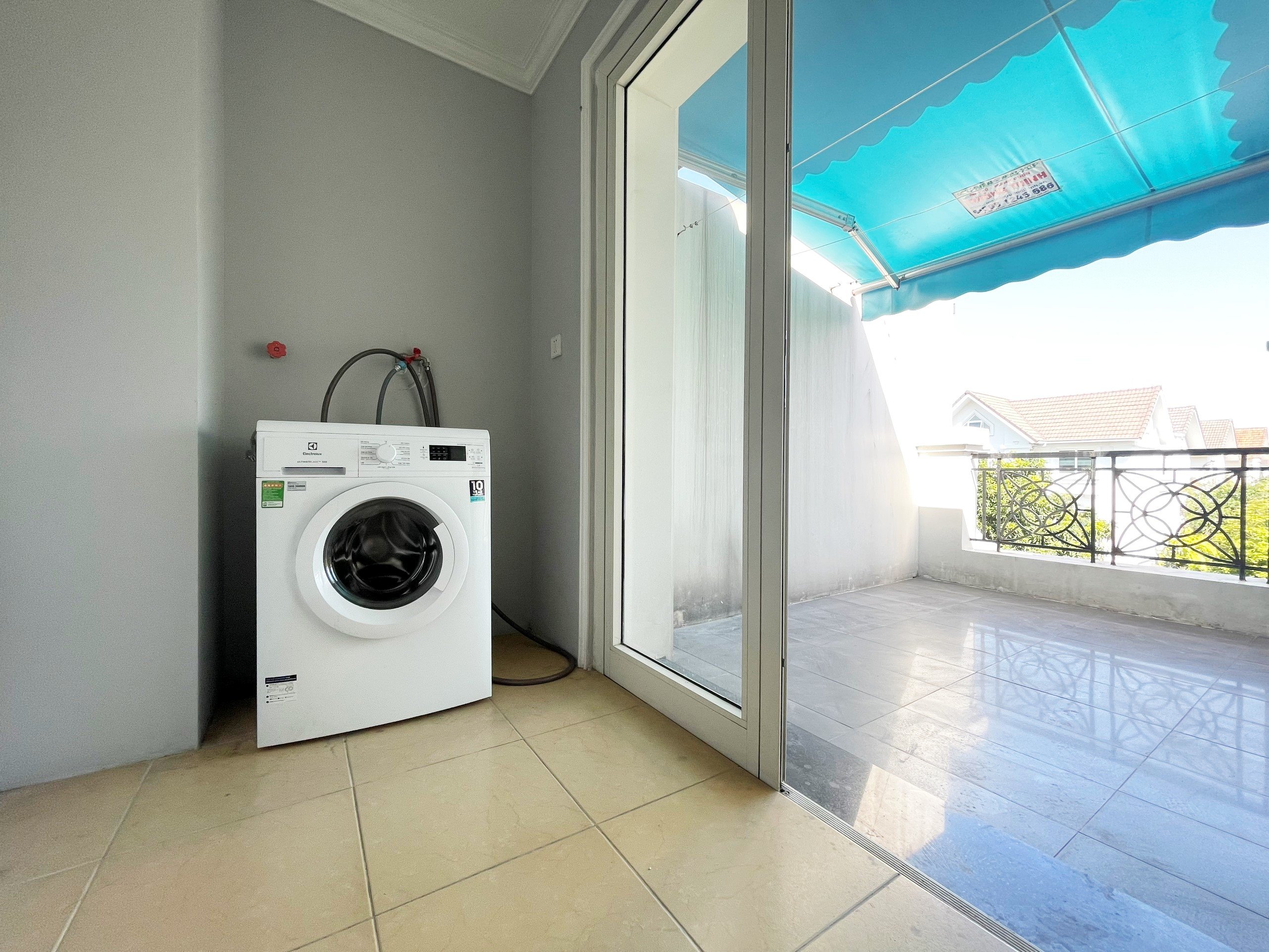 Cho thuê biệt thự đẹp Anh Đào Vinhomes Riverside 9