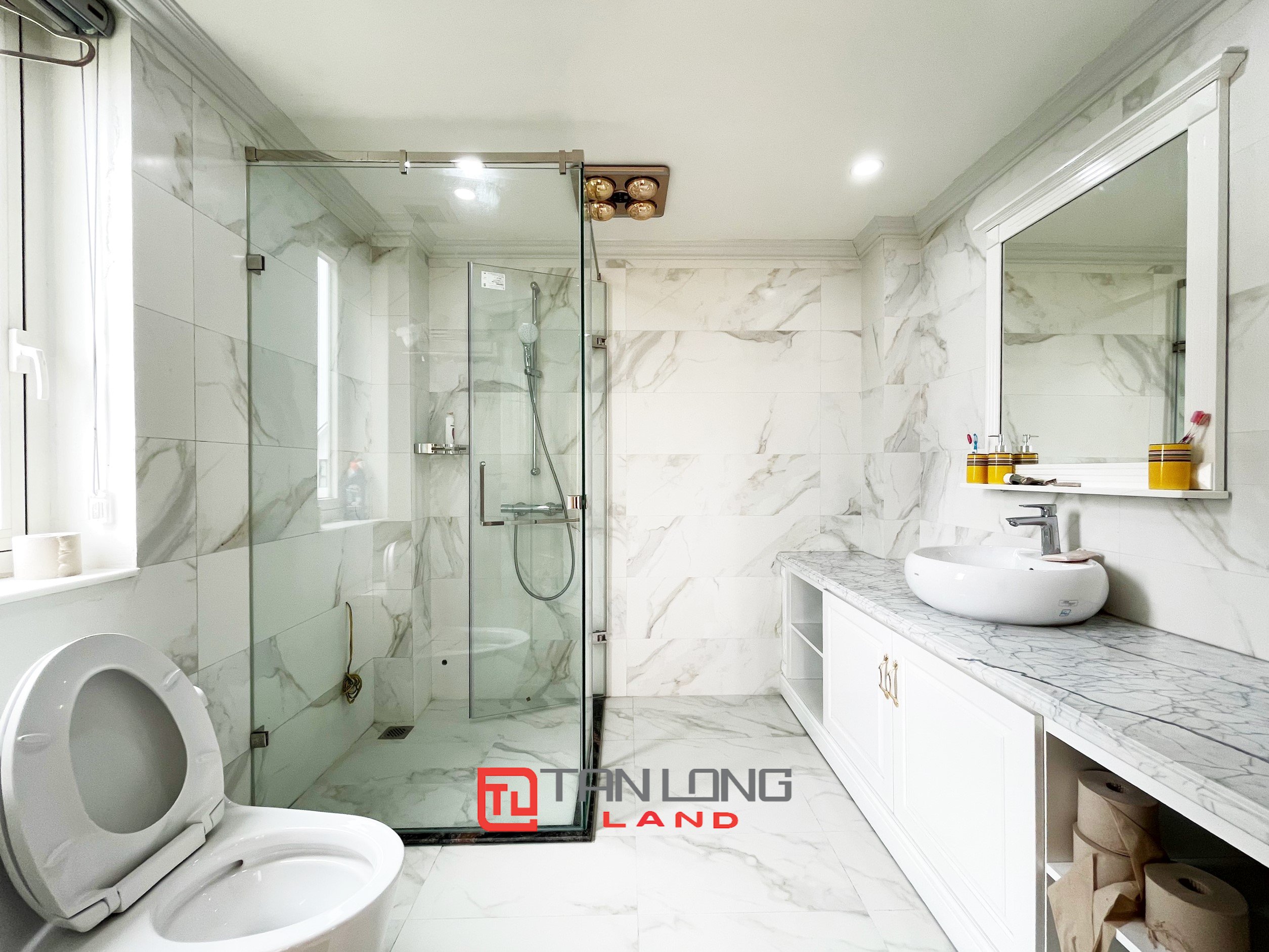 Cho thuê Biệt thự Đơn lập 300m2 gần trường quốc tế BIS tại Vinhomes Riverside Long Biên 17