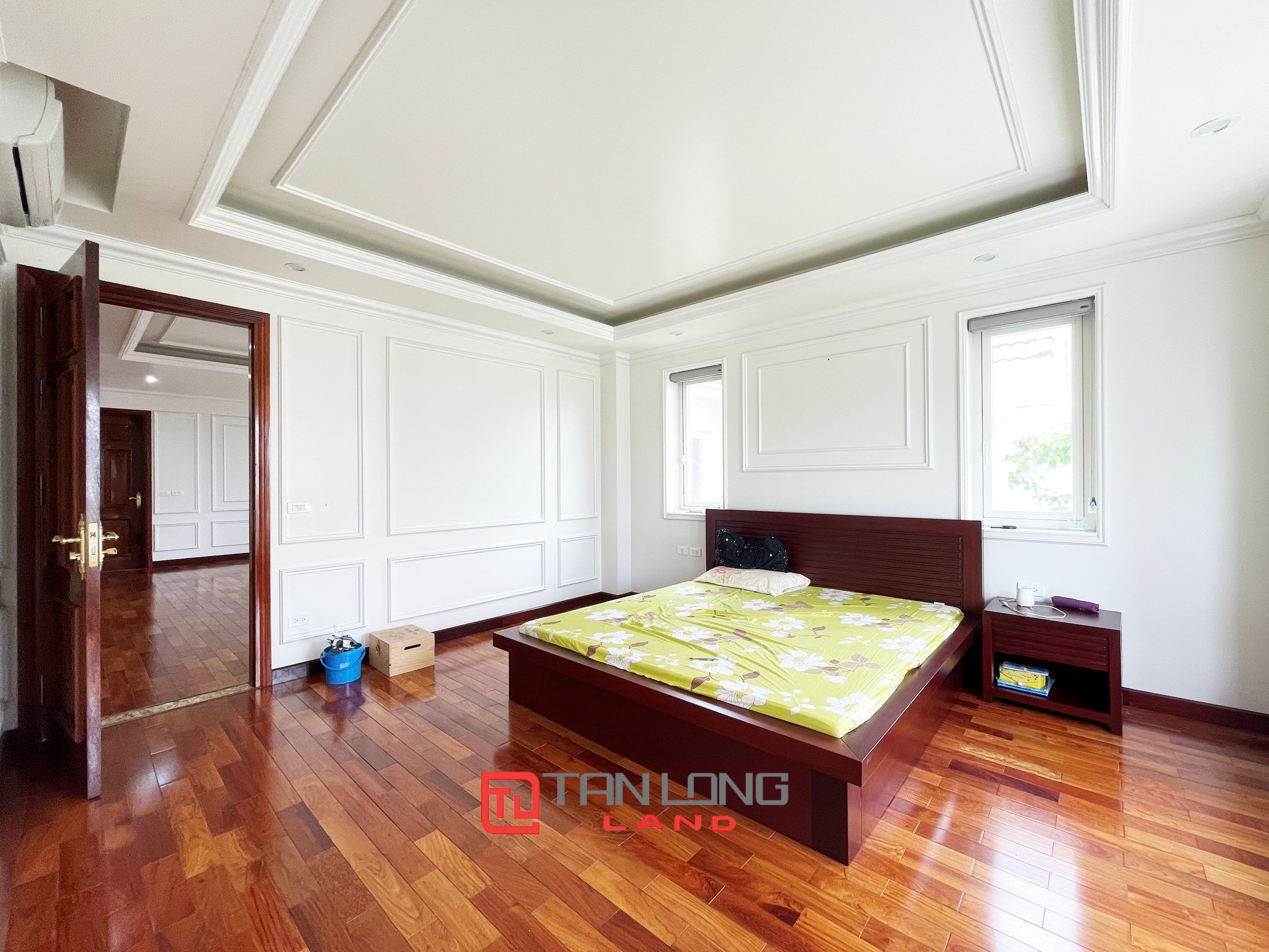 Cho thuê Biệt thự Đơn lập 300m2 gần trường quốc tế BIS tại Vinhomes Riverside Long Biên 19