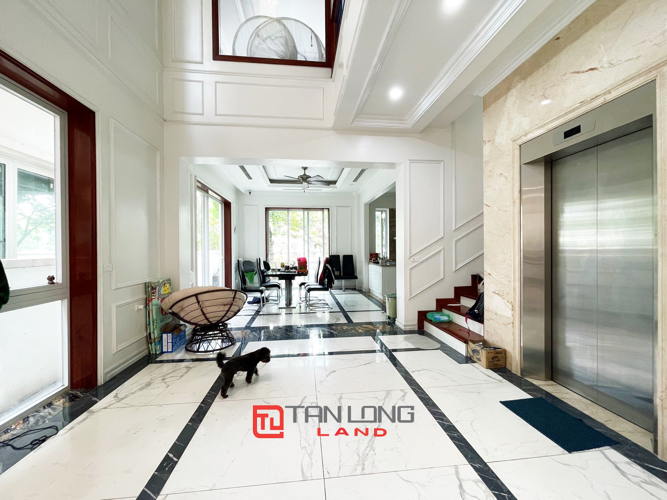 Cho thuê Biệt thự Đơn lập 300m2 gần trường quốc tế BIS tại Vinhomes Riverside Long Biên 4