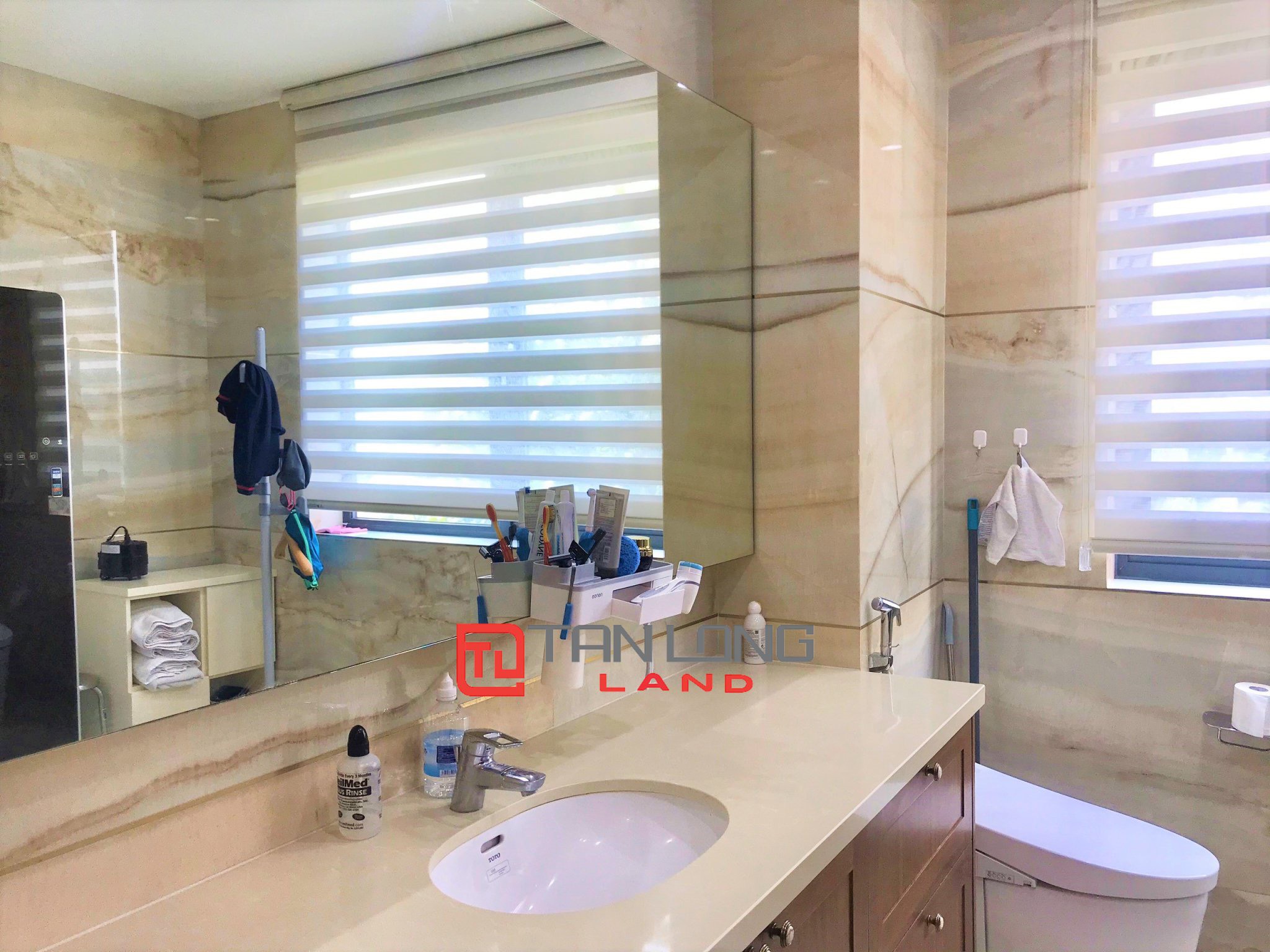 Cho thuê Biệt thự Đơn lập 4 phòng ngủ full nội thất nhập khẩu tại Vinhomes Riverside 21