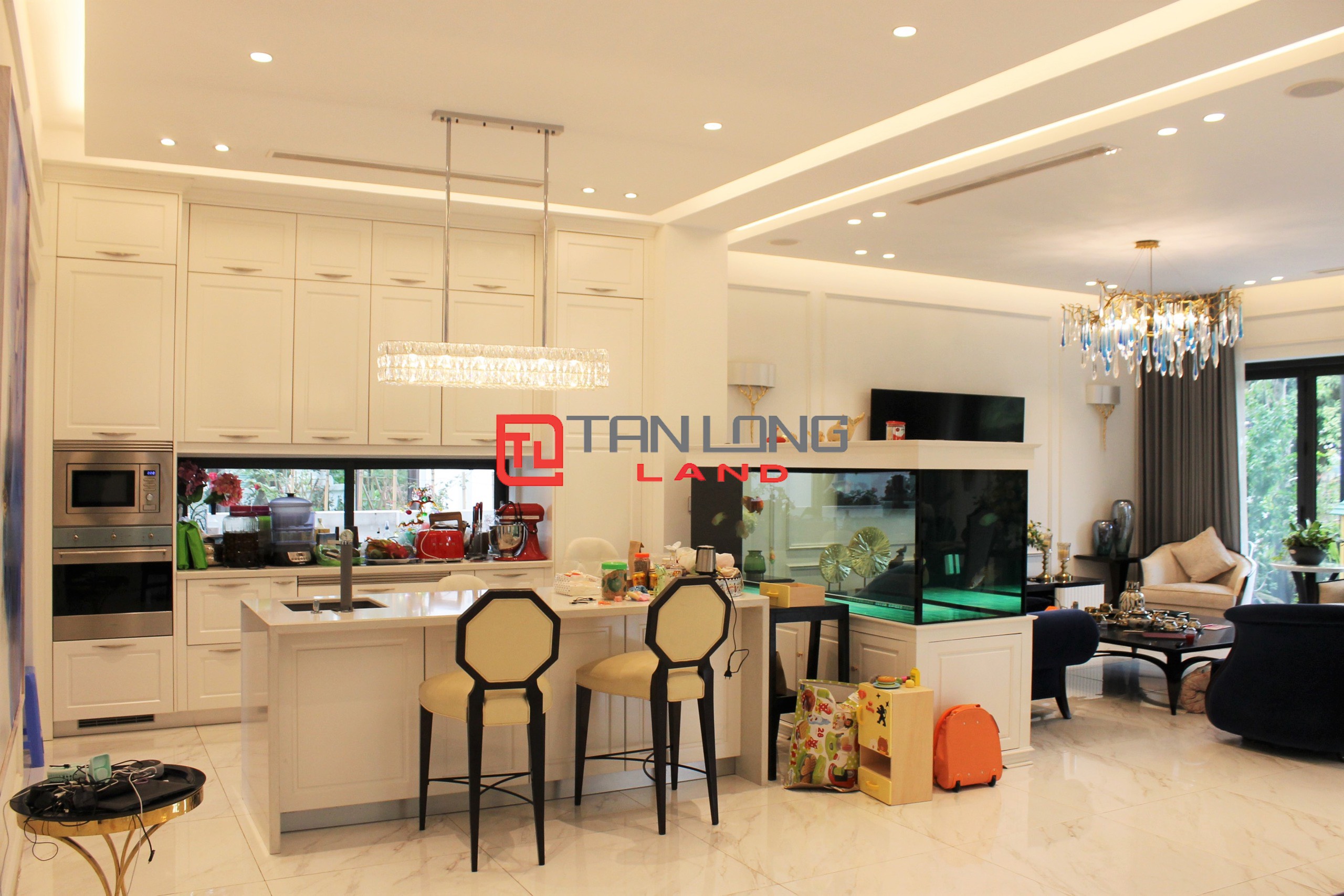 Cho thuê Biệt thự Đơn lập 420m2 gần trường quốc tế BIS tại Vinhomes Riverside Long Biên 5