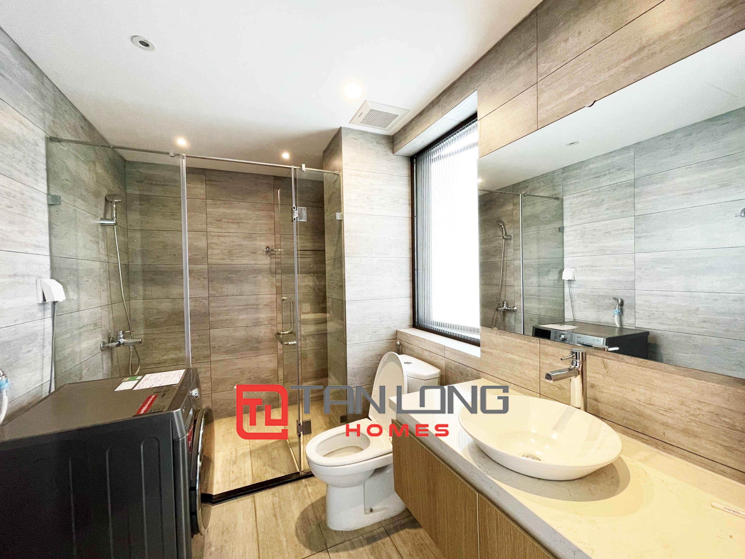 Cho thuê Biệt thự Đơn lập 6 phòng ngủ full nội thất tại Vinhomes Riverside 12