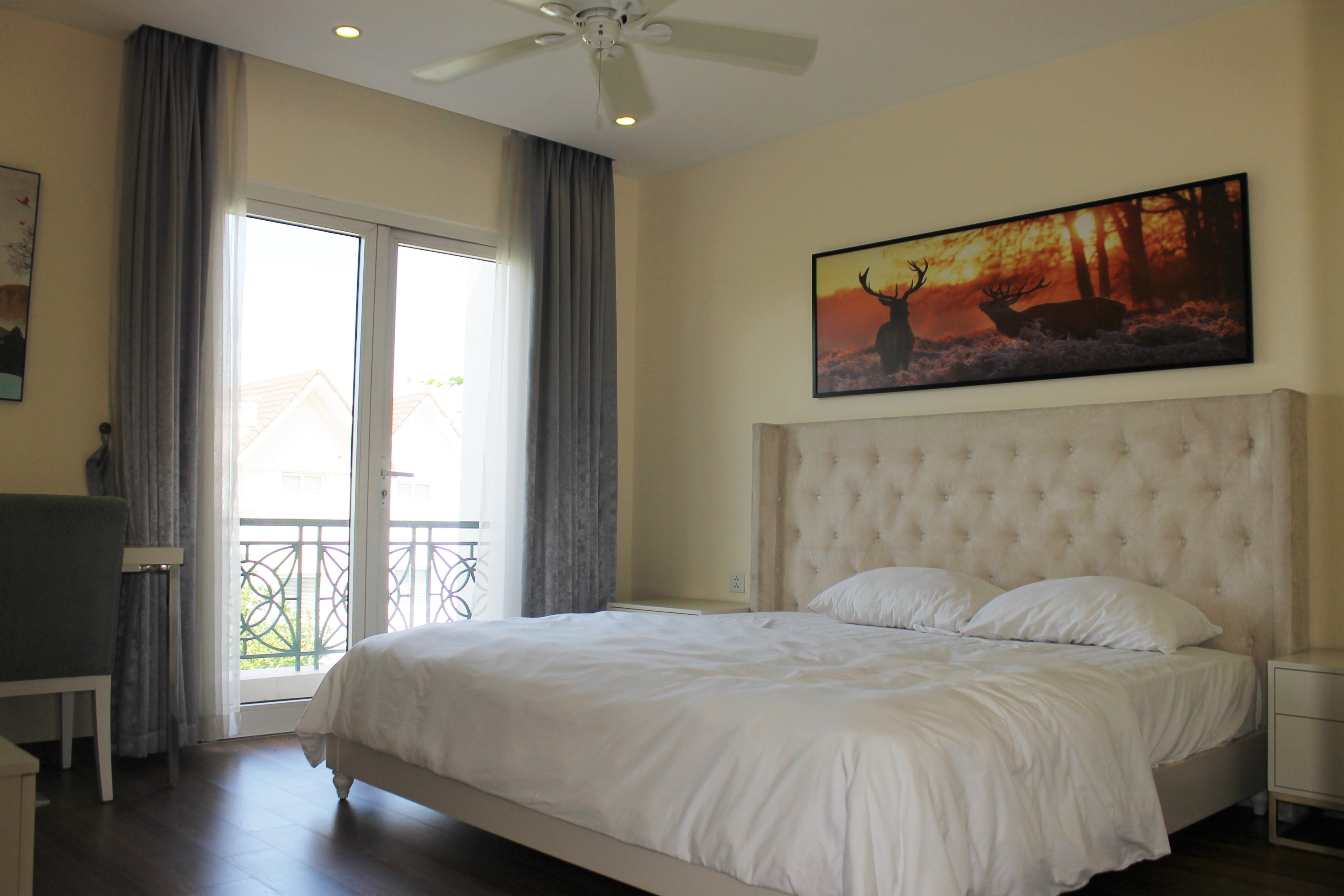 Cho Thuê Biệt Thự Đơn Lập, Căn Góc Gần Trường Quốc Tế BIS Tại KĐT Vinhomes Riverside 5